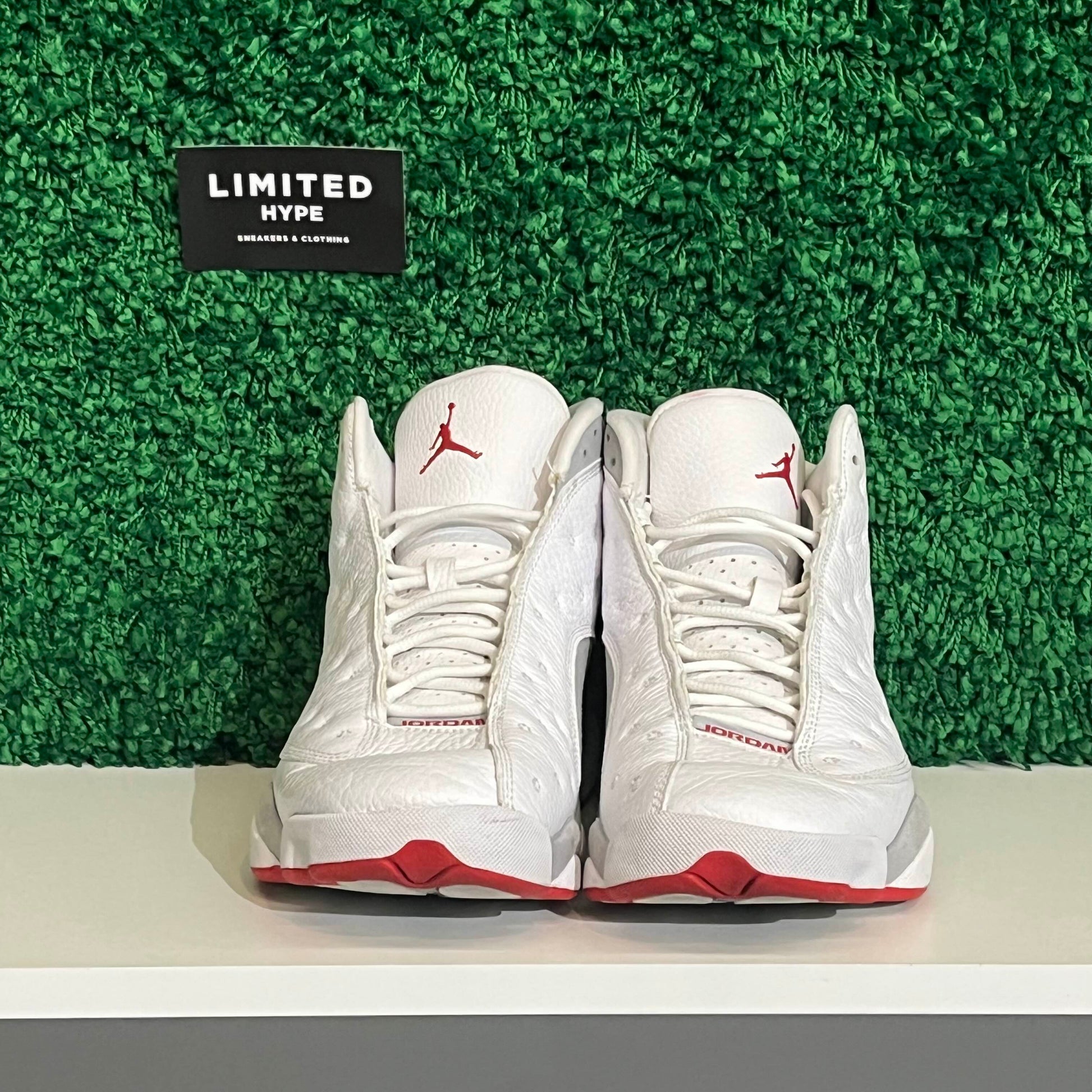 Jordan 13 Retro Wolf Grey (USED)