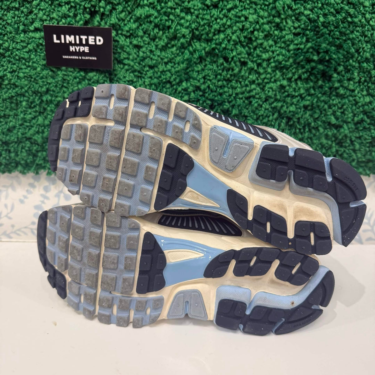 Nike Zoom Vomero 5 Psychic Blue (USED, NO BOX)