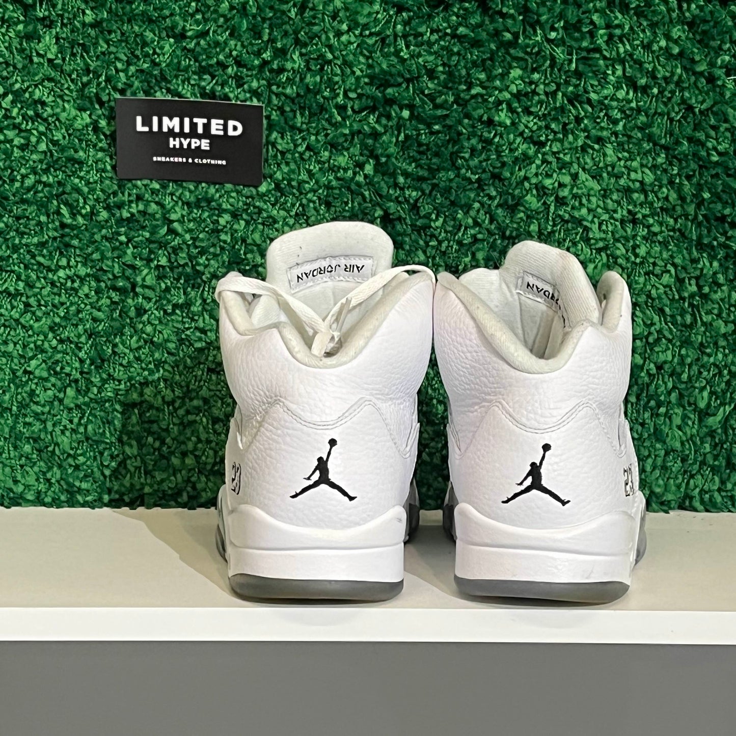 Jordan 5 Retro Metallic White (2015) (USED)