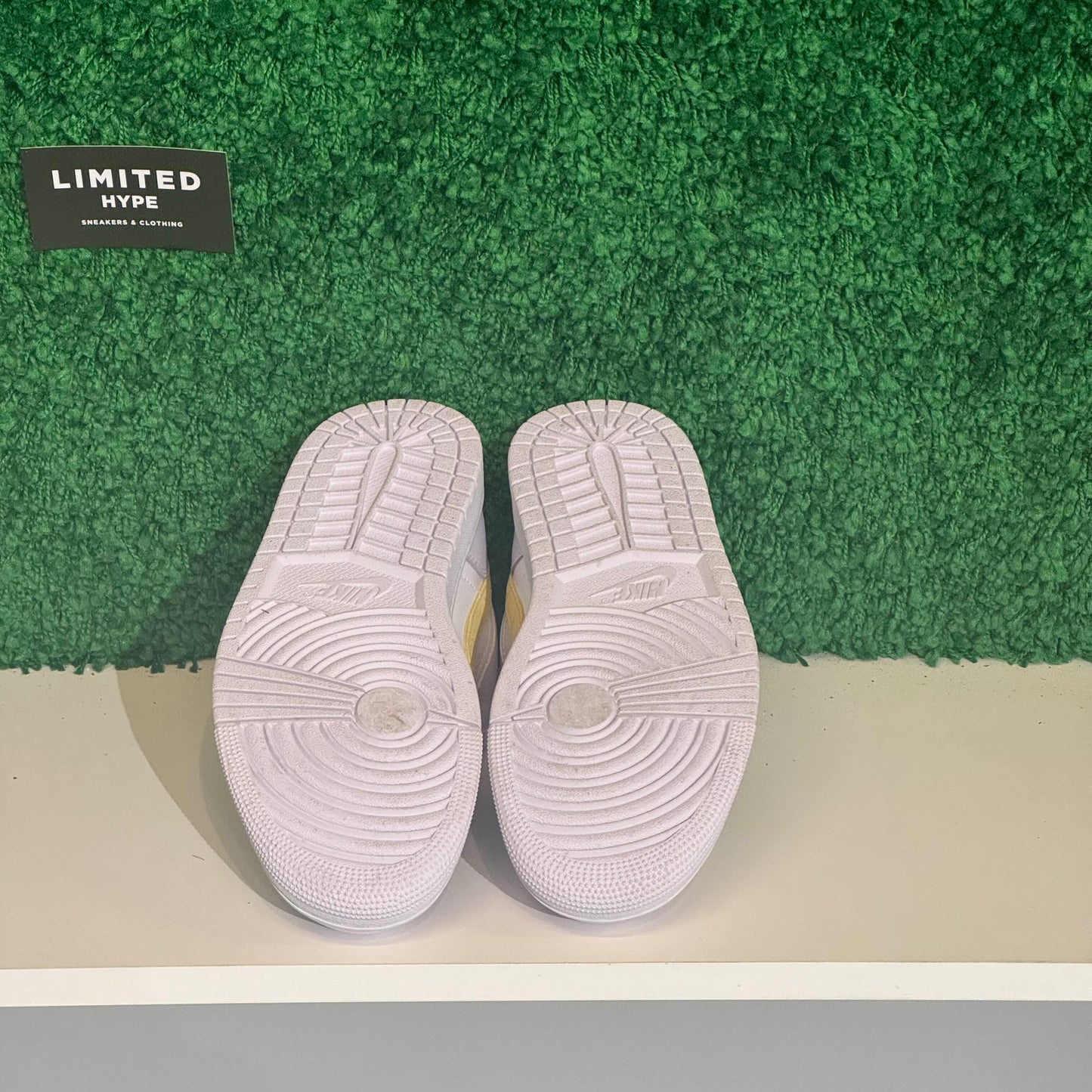 Jordan 1 Low Barely Grape (Women's) (USED) (NO BOX)