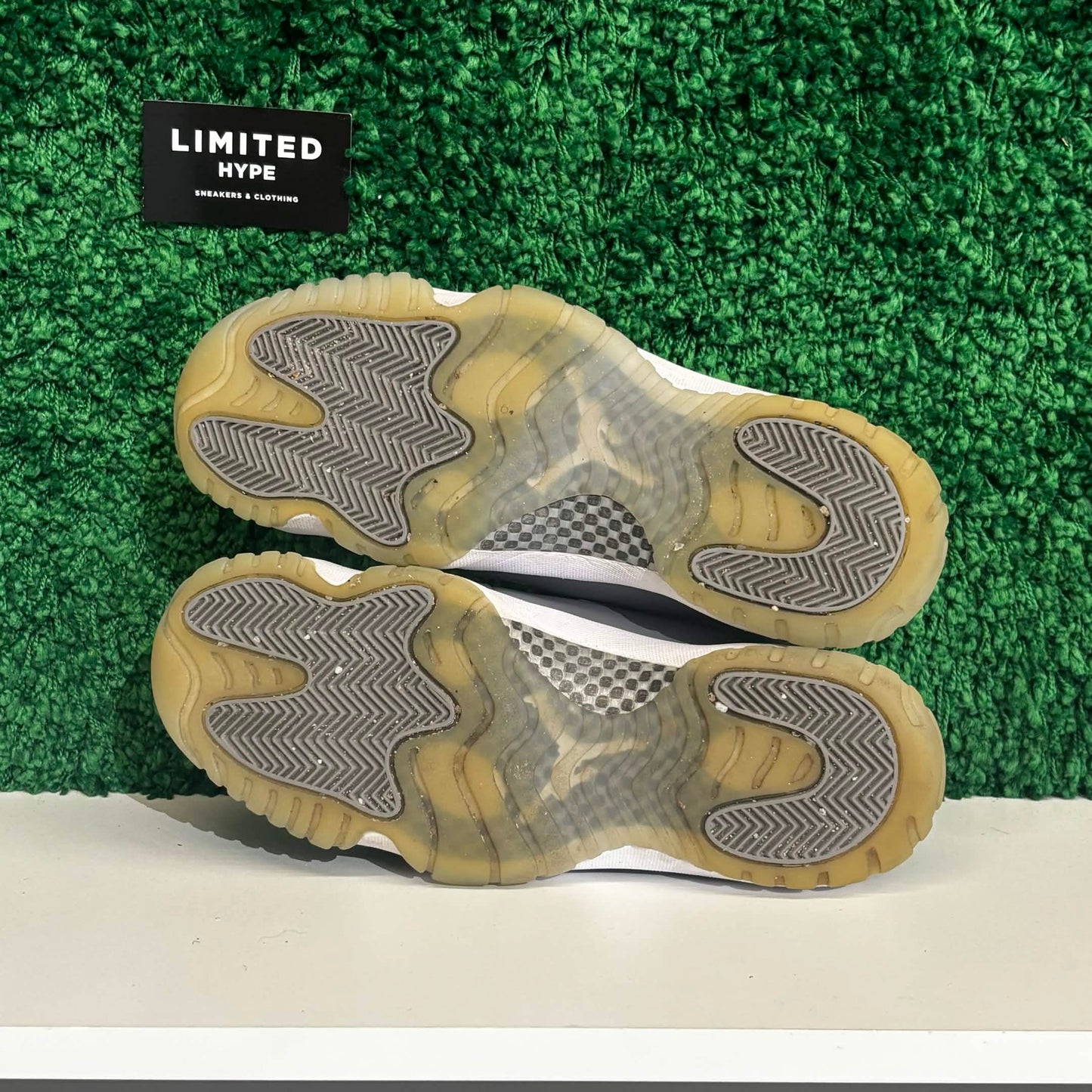 Jordan 11 Retro Cool Grey (USED, NO BOX)