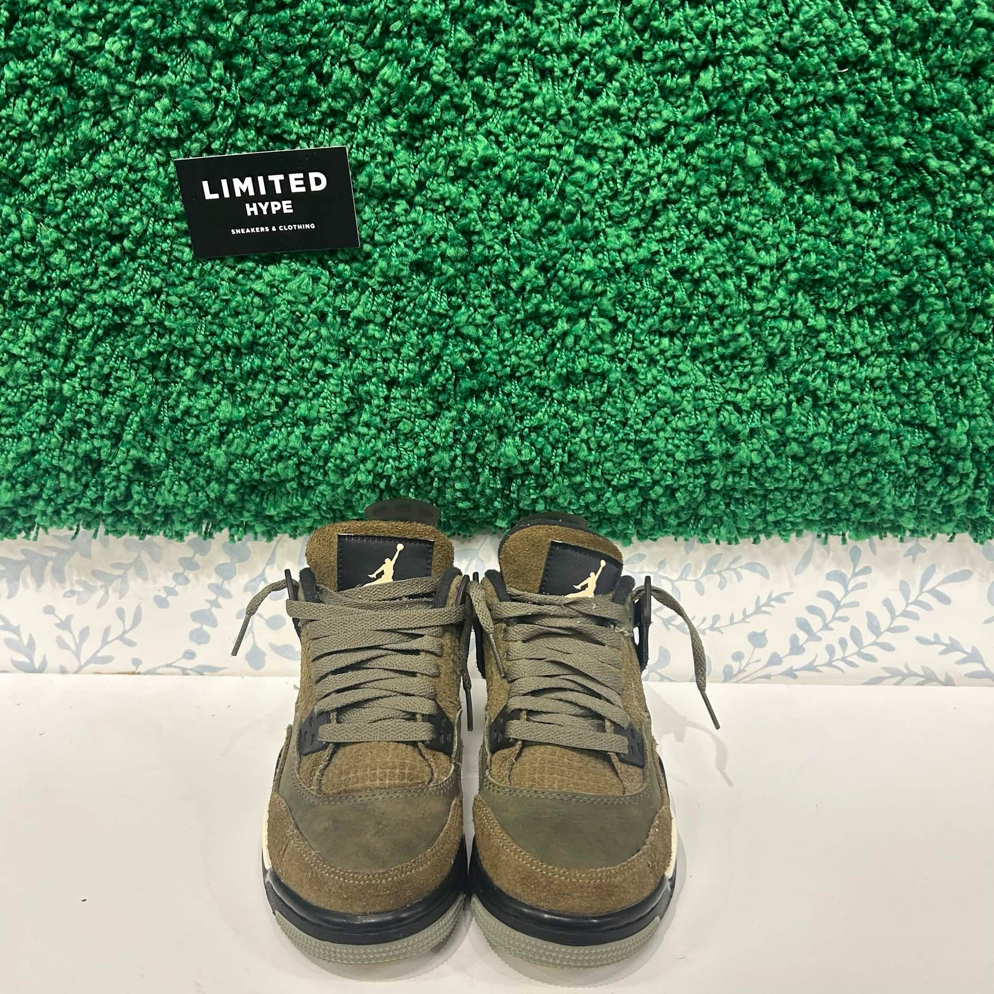 Jordan 4 Retro SE Craft Medium Olive (GS) (USED) (NO BOX)
