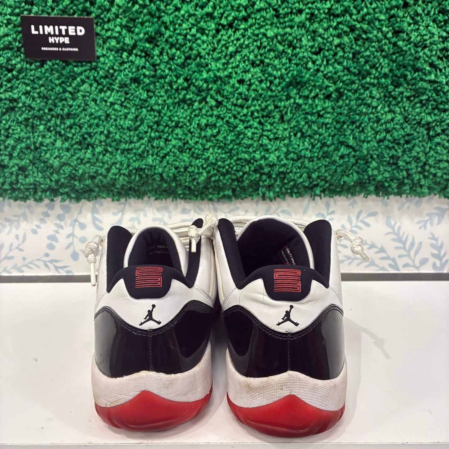 Jordan 11 Retro Low Concord Bred (USED, NO BOX)