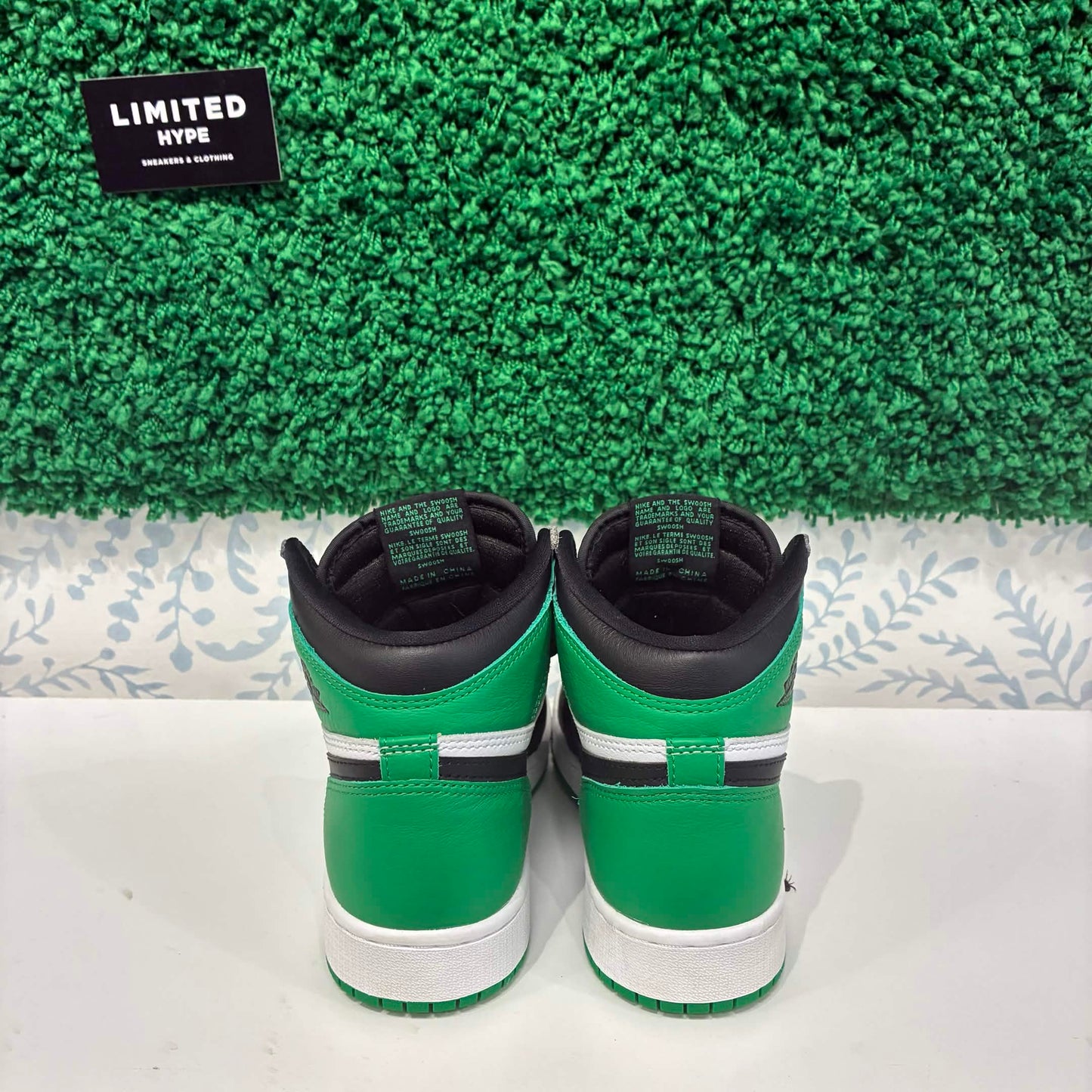 Jordan 1 Retro High OG Lucky Green (GS) (USED)
