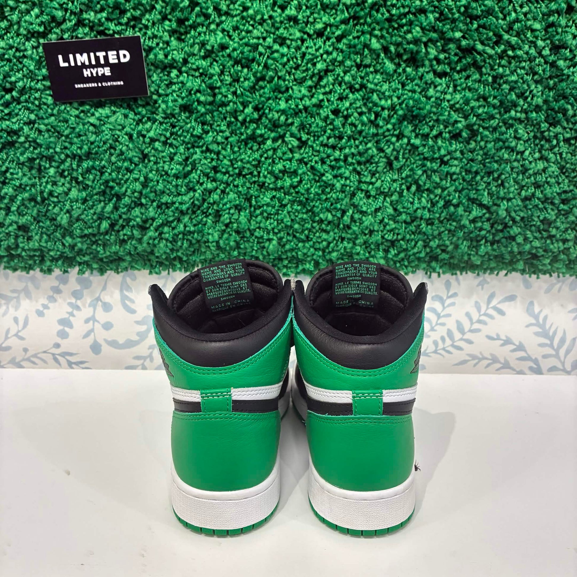 Jordan 1 Retro High OG Lucky Green (GS) (USED)