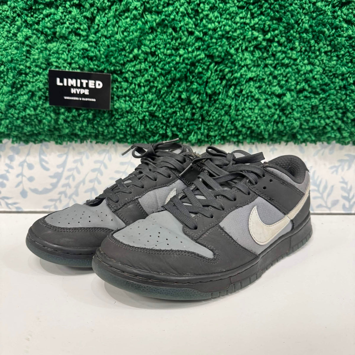 Nike Dunk Low Anthracite (USED) (NO BOX)