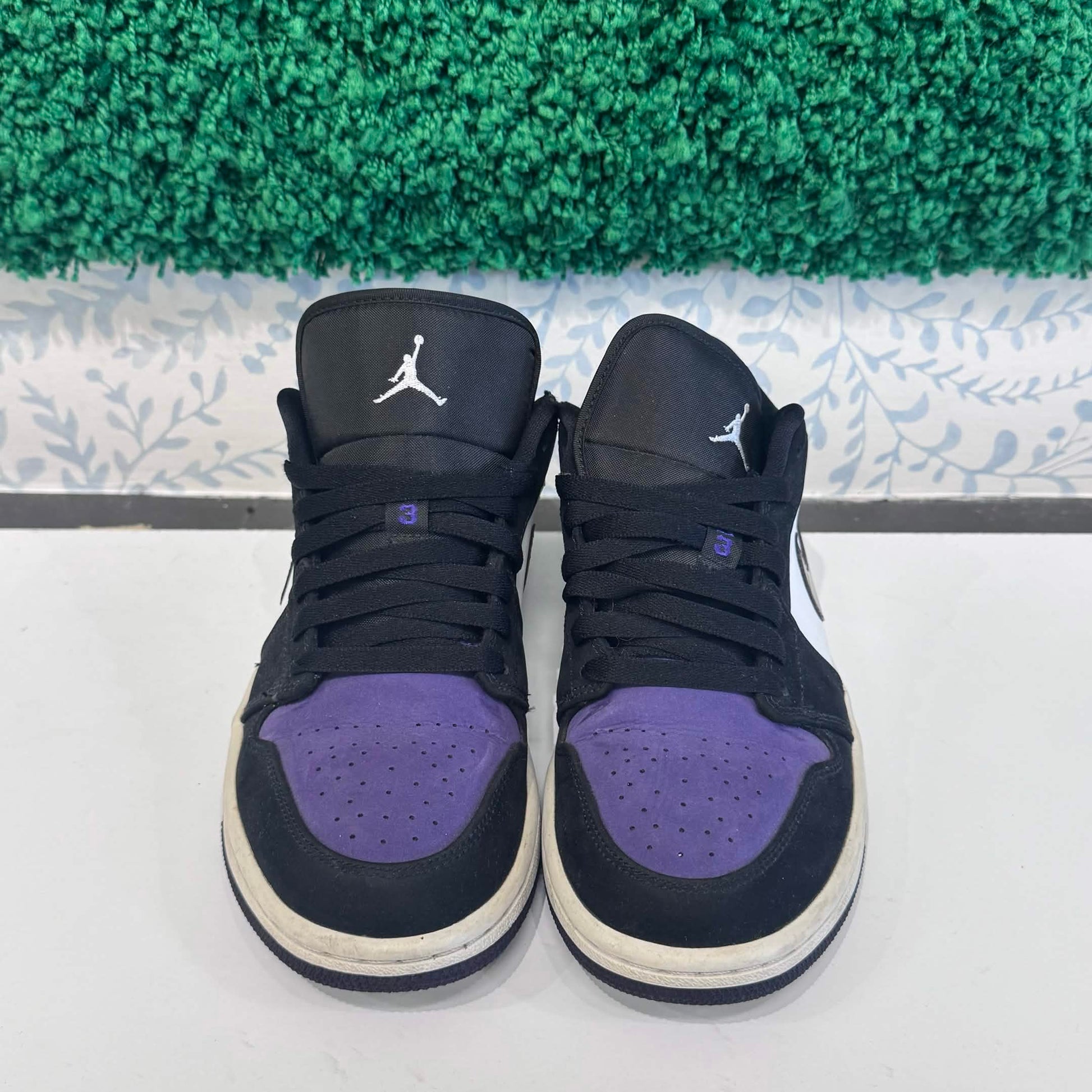 Jordan 1 Low Court Purple (USED, NO BOX)