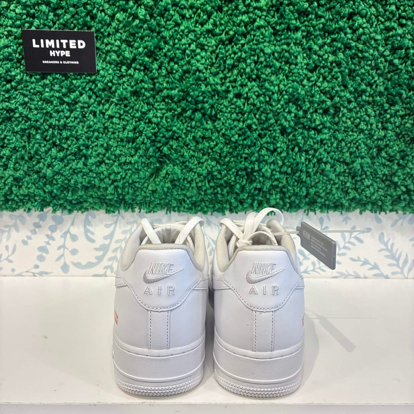 Nike Air Force 1 Low Supreme White (USED, OG ALL)