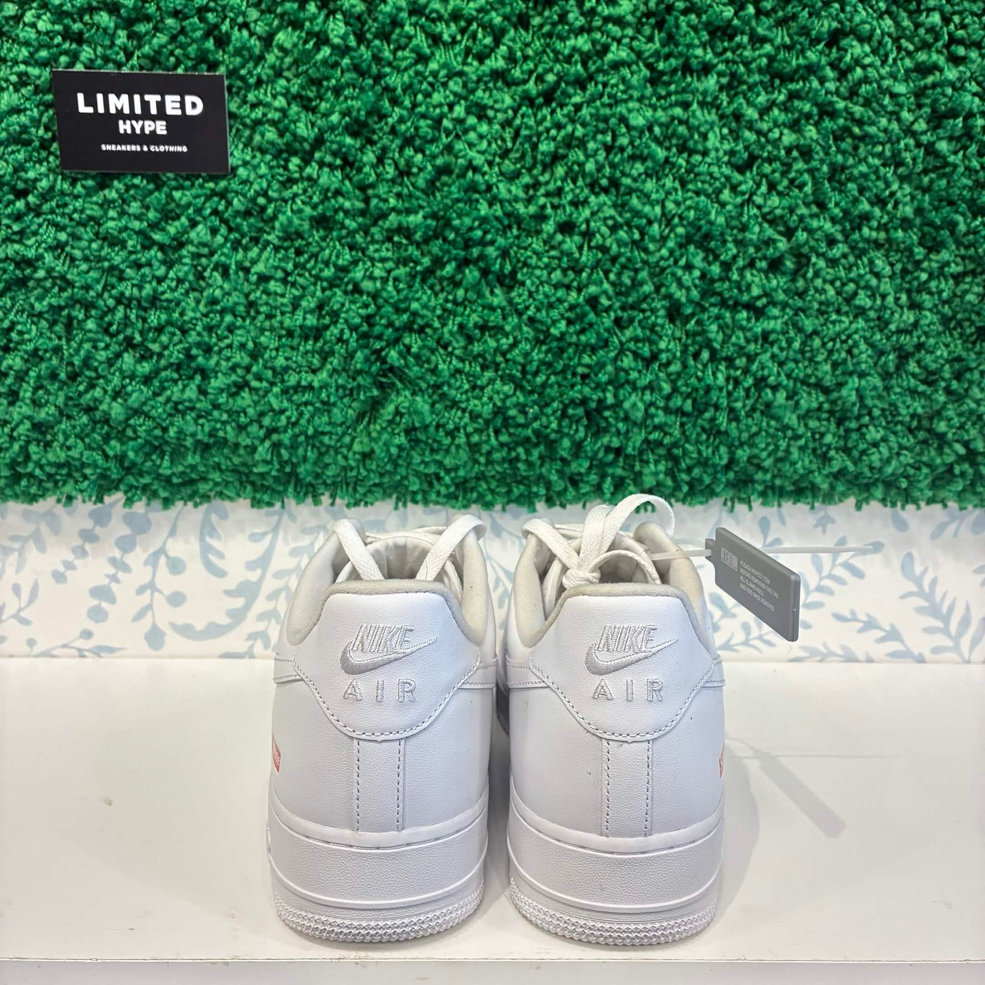 Nike Air Force 1 Low Supreme White (USED, OG ALL)