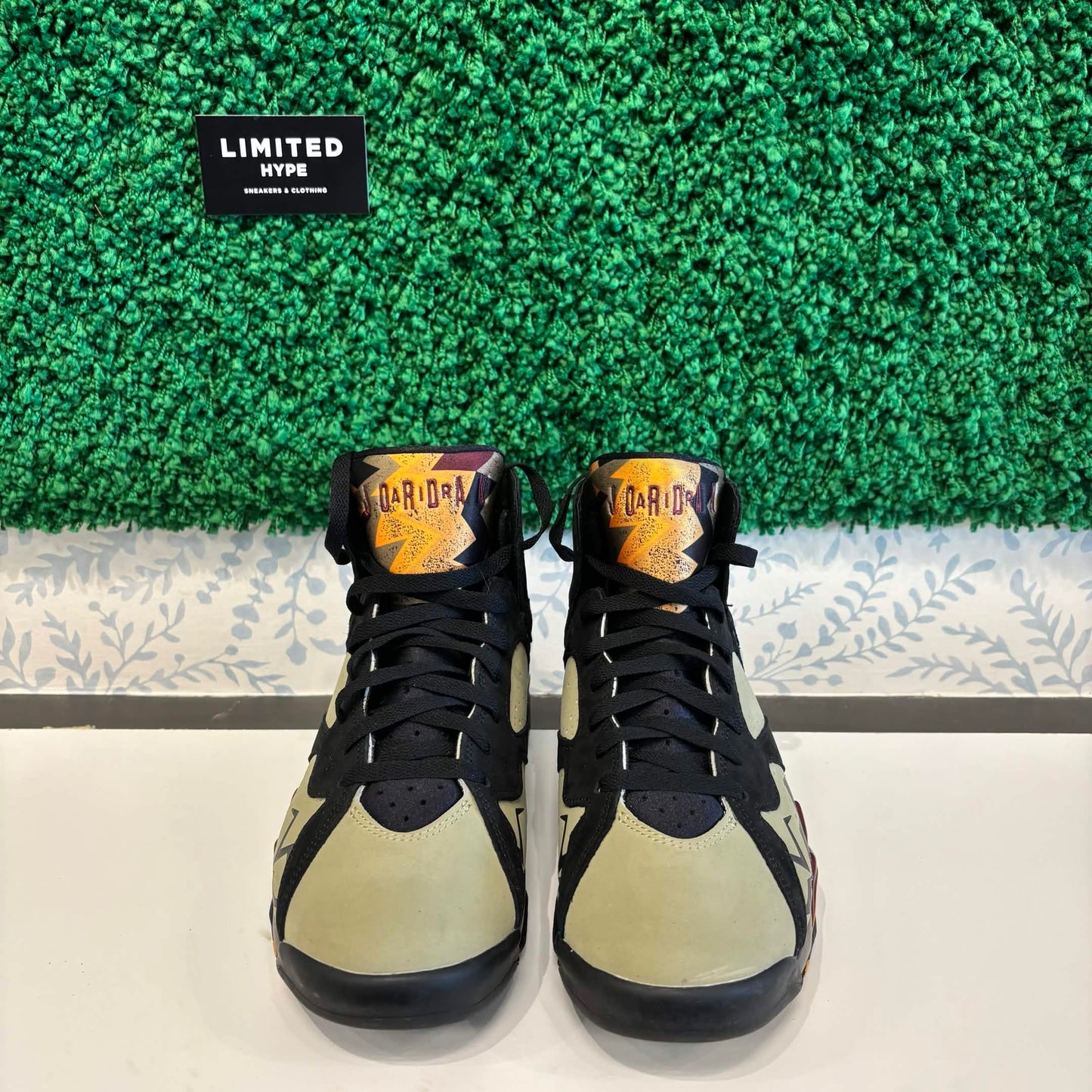 Jordan 7 Retro Black Olive (USED)
