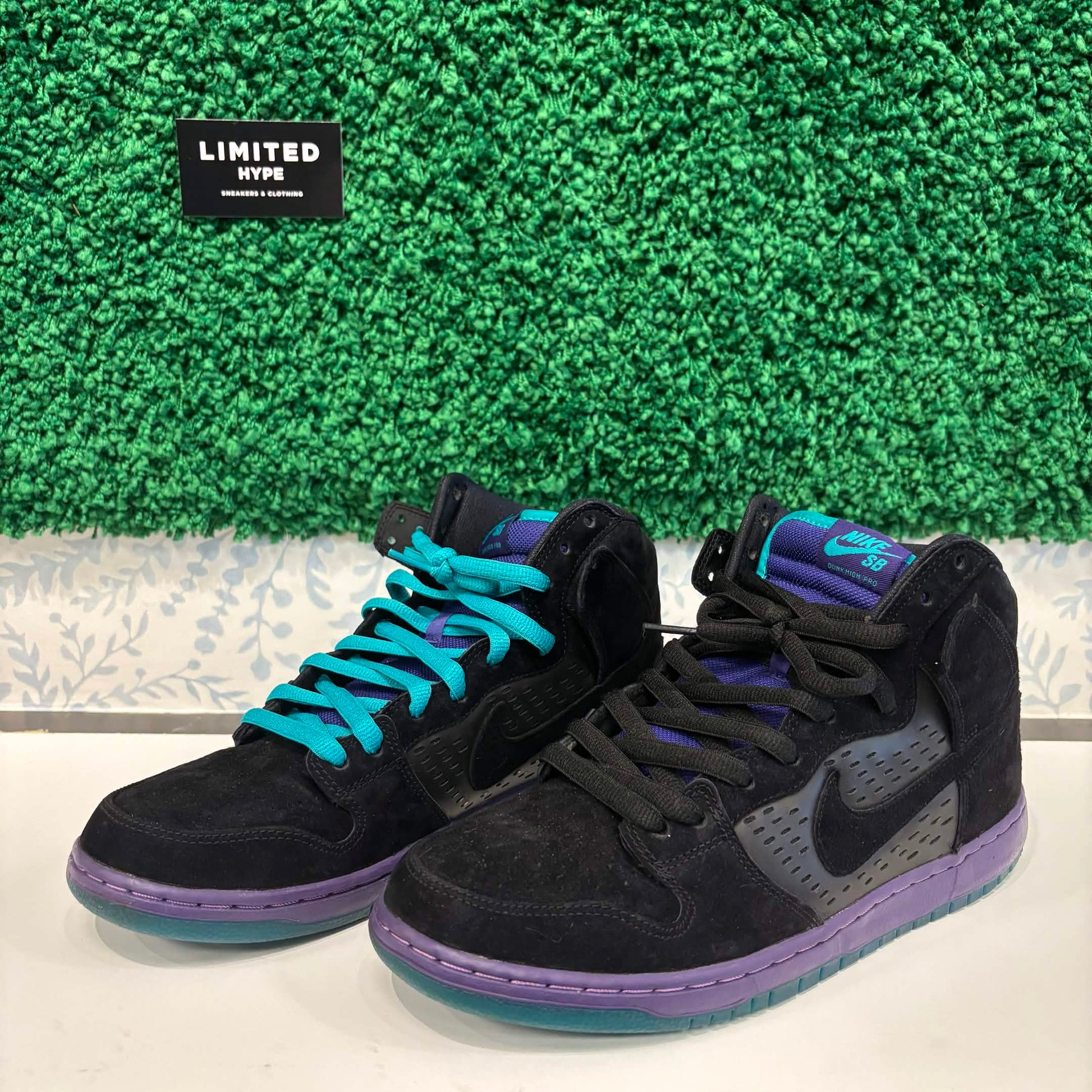 Nike SB Dunk High Black Grape (USED) (NO BOX)