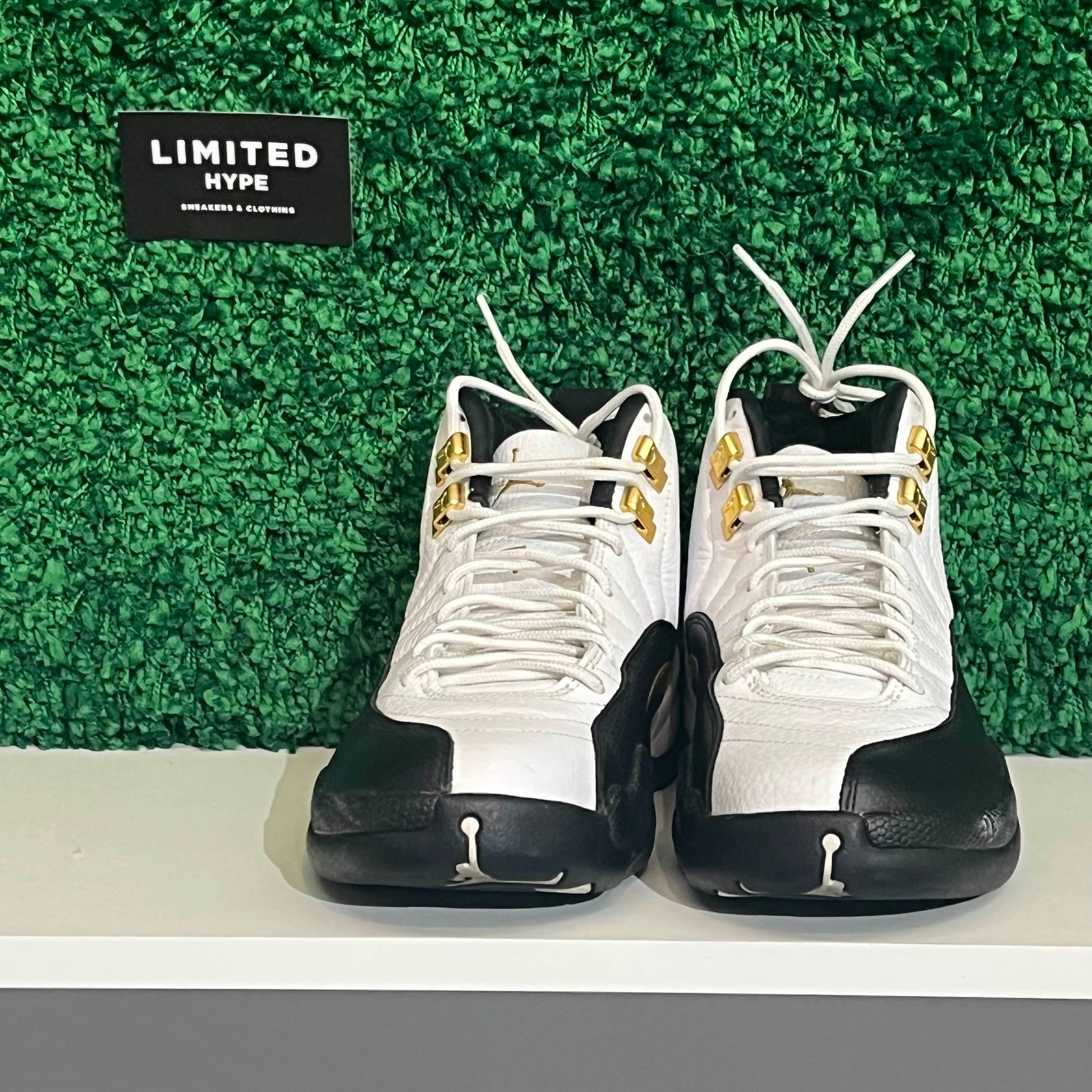 Jordan 12 Retro Royalty Taxi (USED)