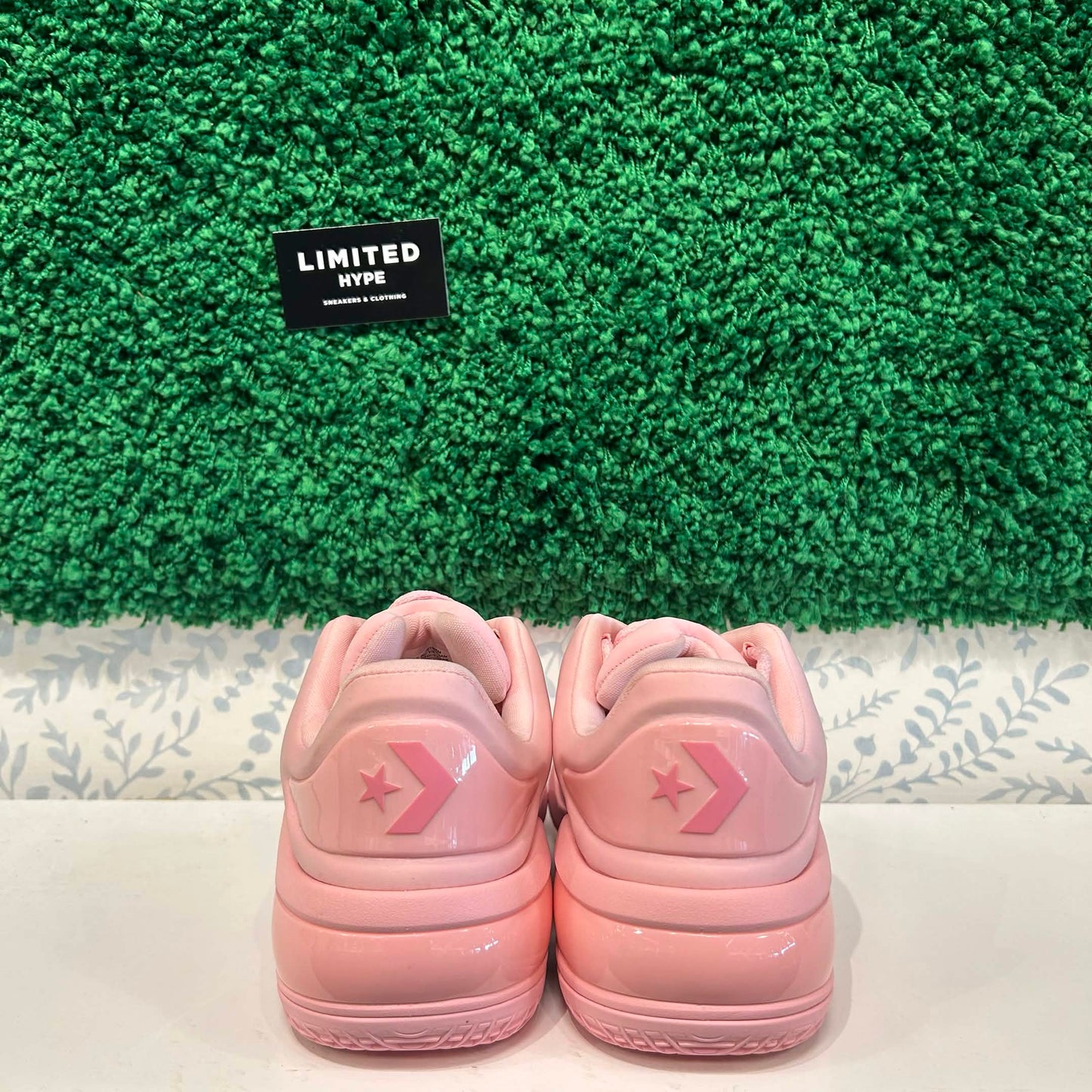 Converse SHAI 001 Blush (USED)