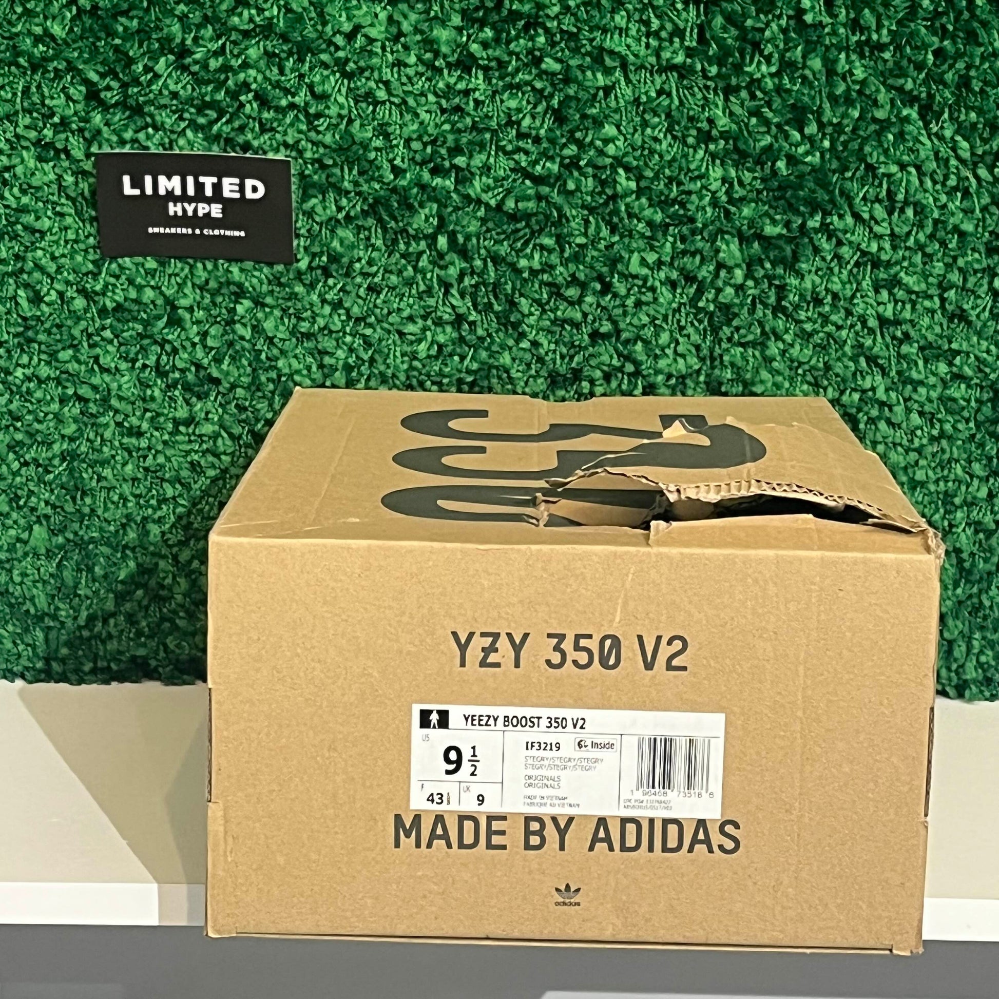 adidas Yeezy Boost 350 V2 Sesame (USED REP BOX)