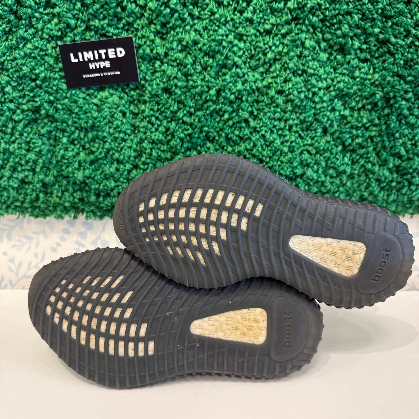adidas Yeezy Boost 350 V2 MX Dark Salt (USED)