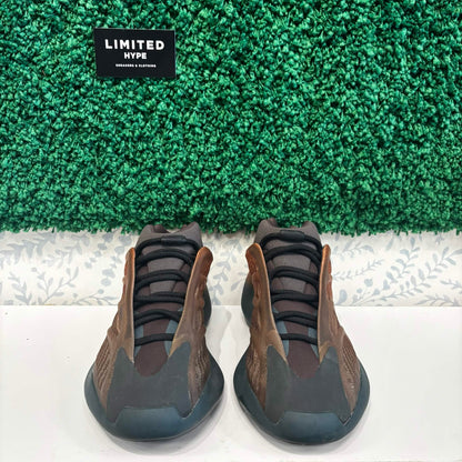 adidas Yeezy 700 V3 Copper Fade (USED)