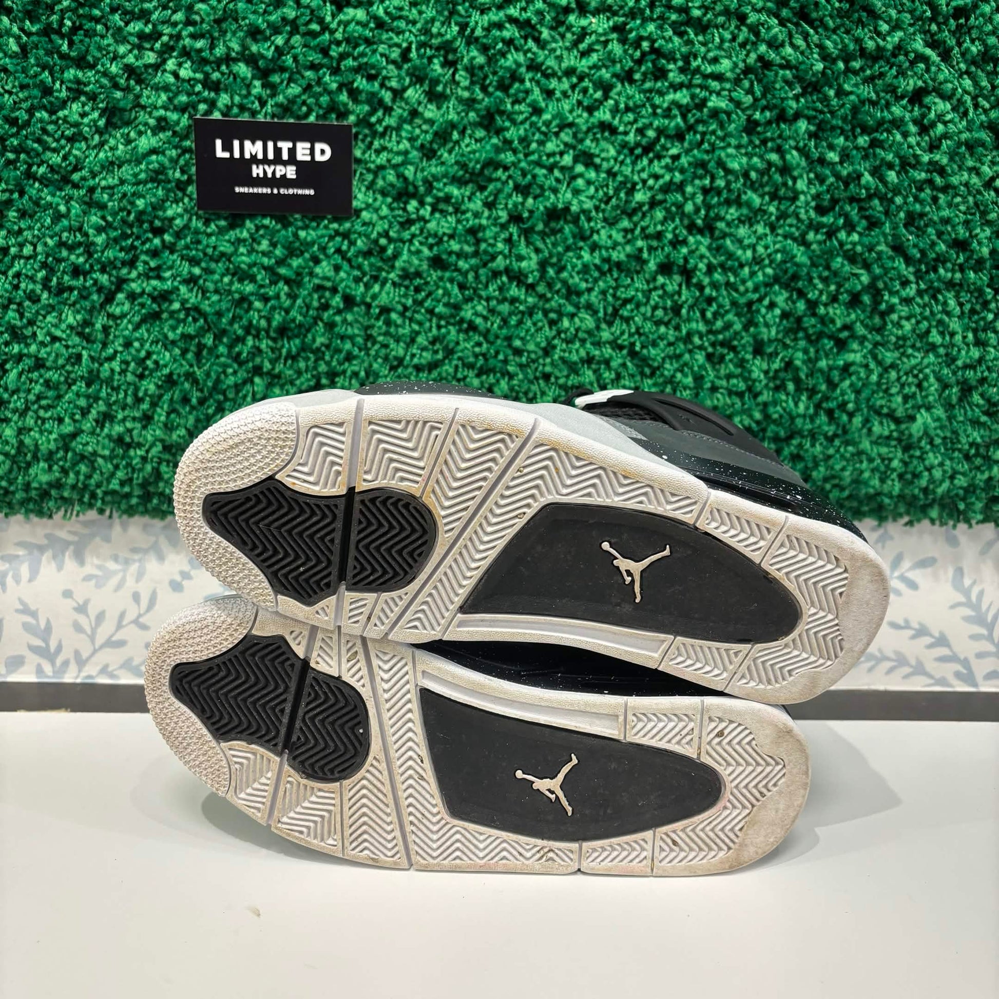 Jordan 4 Retro Fear (2024) (USED)