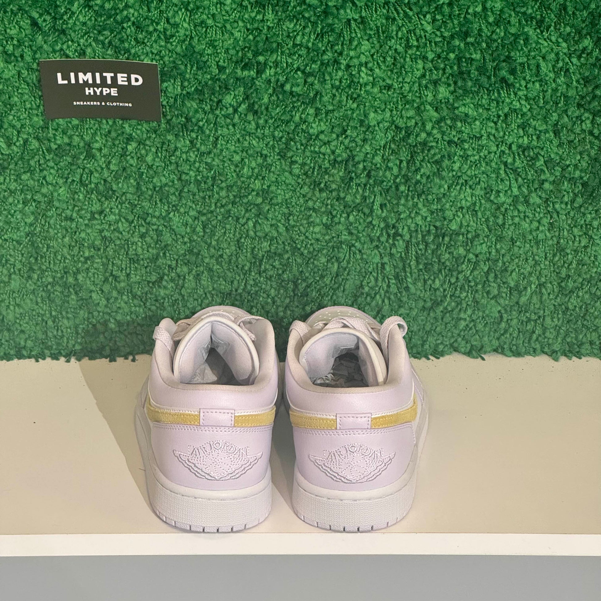 Jordan 1 Low Barely Grape (Women's) (USED) (NO BOX)