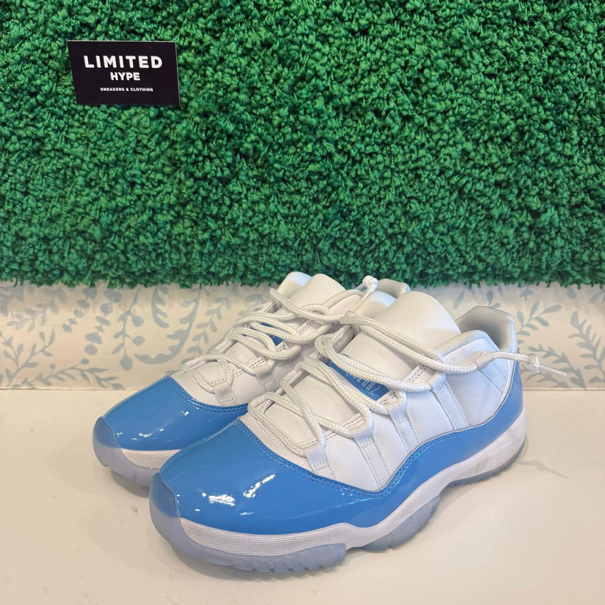 Jordan 11 Retro Low University Blue (2026) (USED, NO BOX)