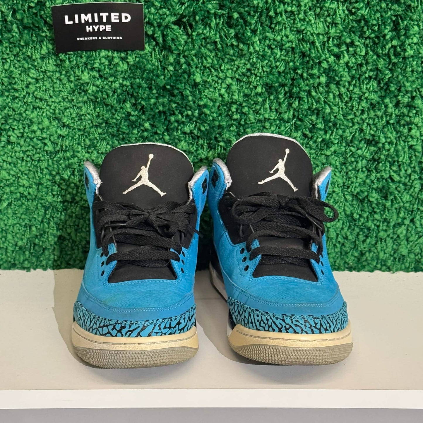 Jordan 3 Retro Powder Blue (USED)