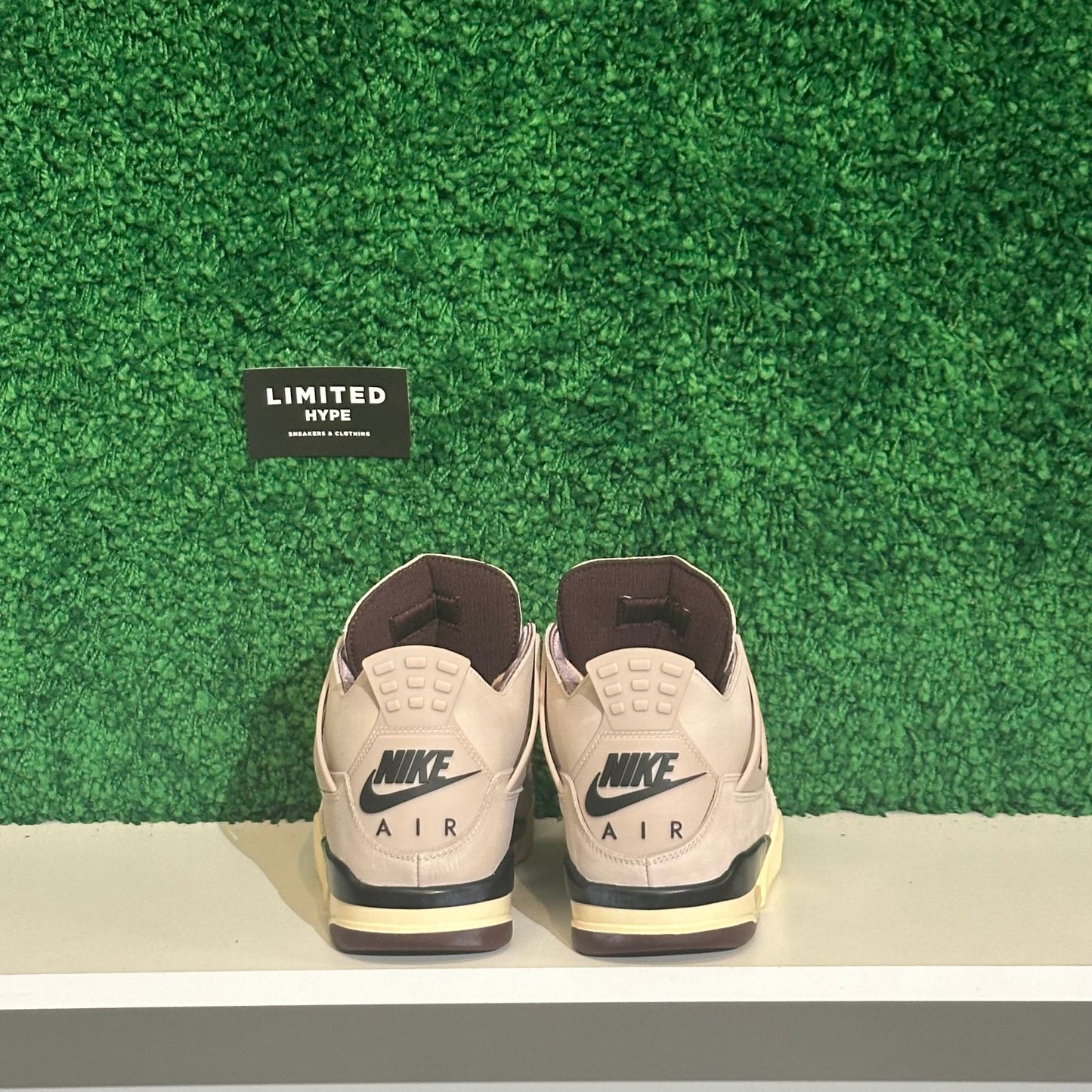 Jordan 4 Retro OG SP A Ma Maniére While You Were Sleeping (Women's)(USED)