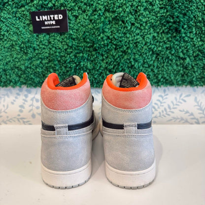Jordan 1 Retro High Neutral Grey Hyper Crimson (USED, NO BOX)