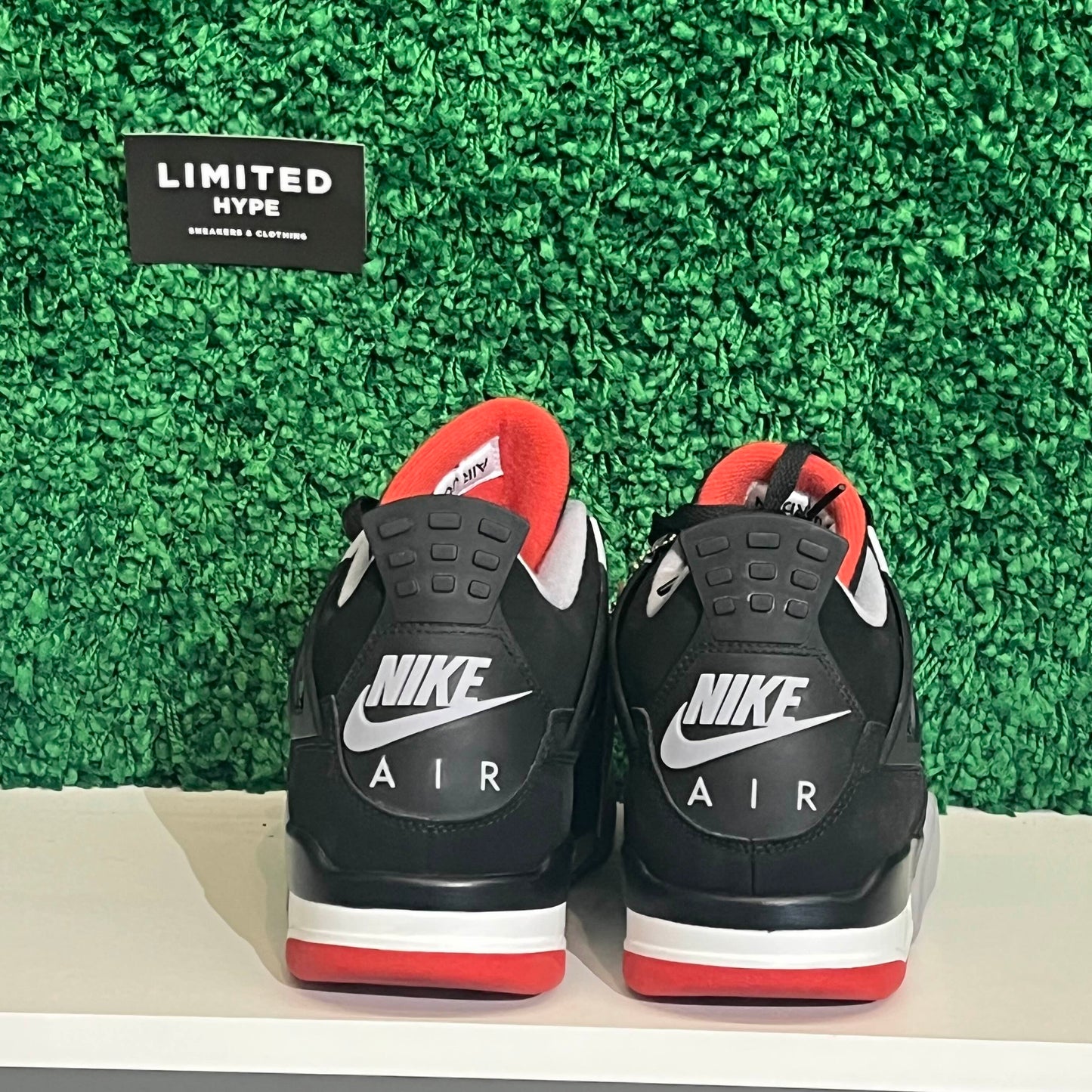 Jordan 4 Retro Bred (2019) (USED)
