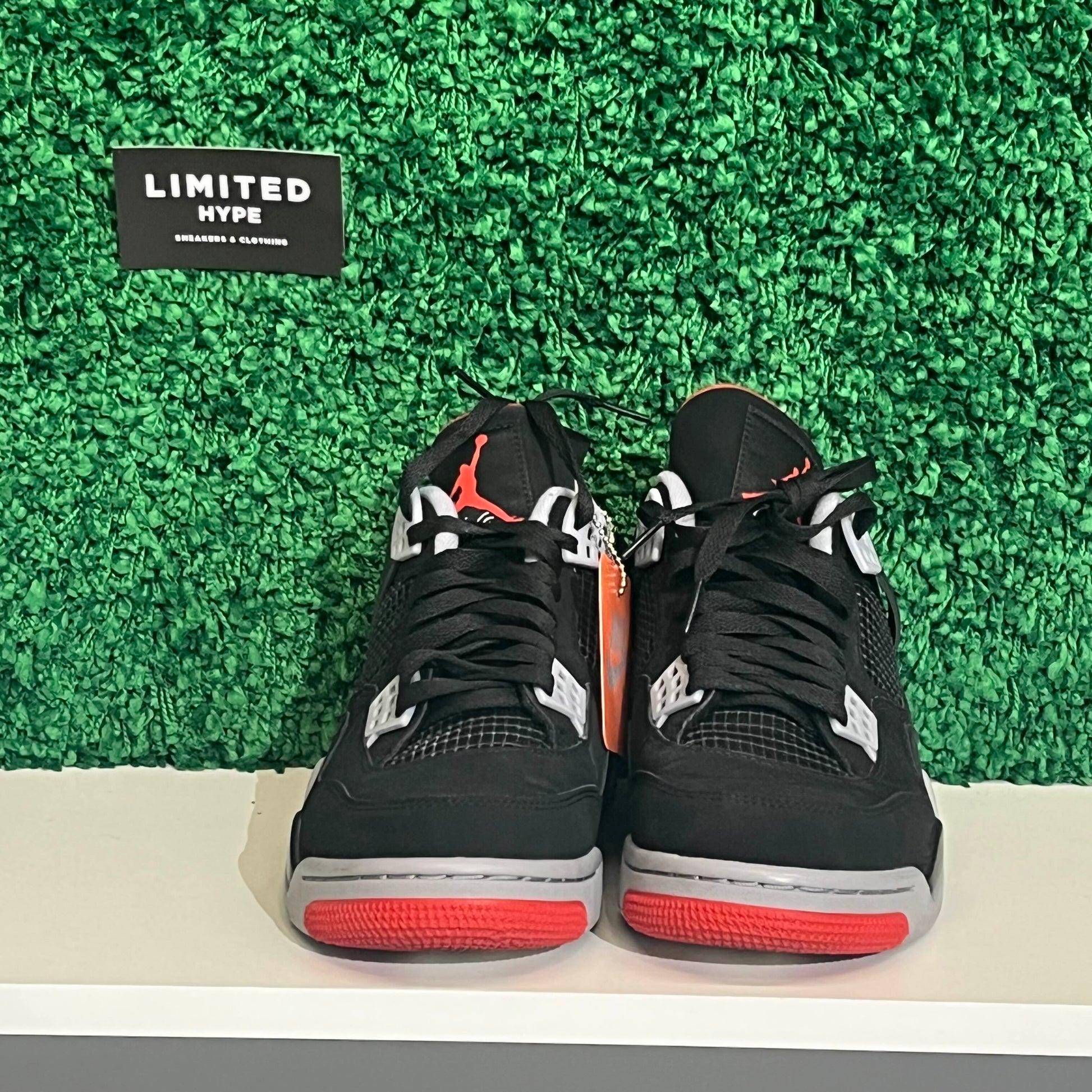 Jordan 4 Retro Bred (2019) (USED)