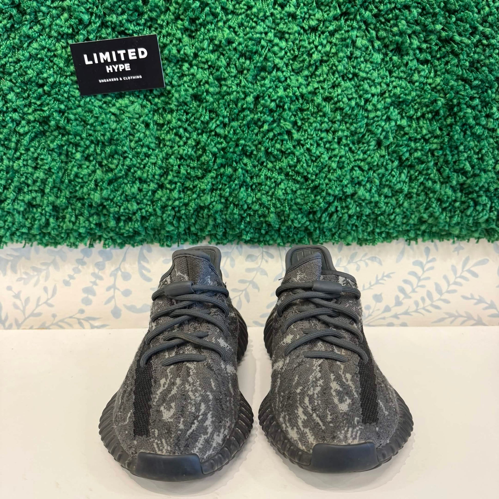 adidas Yeezy Boost 350 V2 MX Dark Salt (USED)