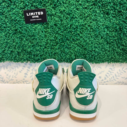 Jordan 4 Retro SB Pine Green (USED)