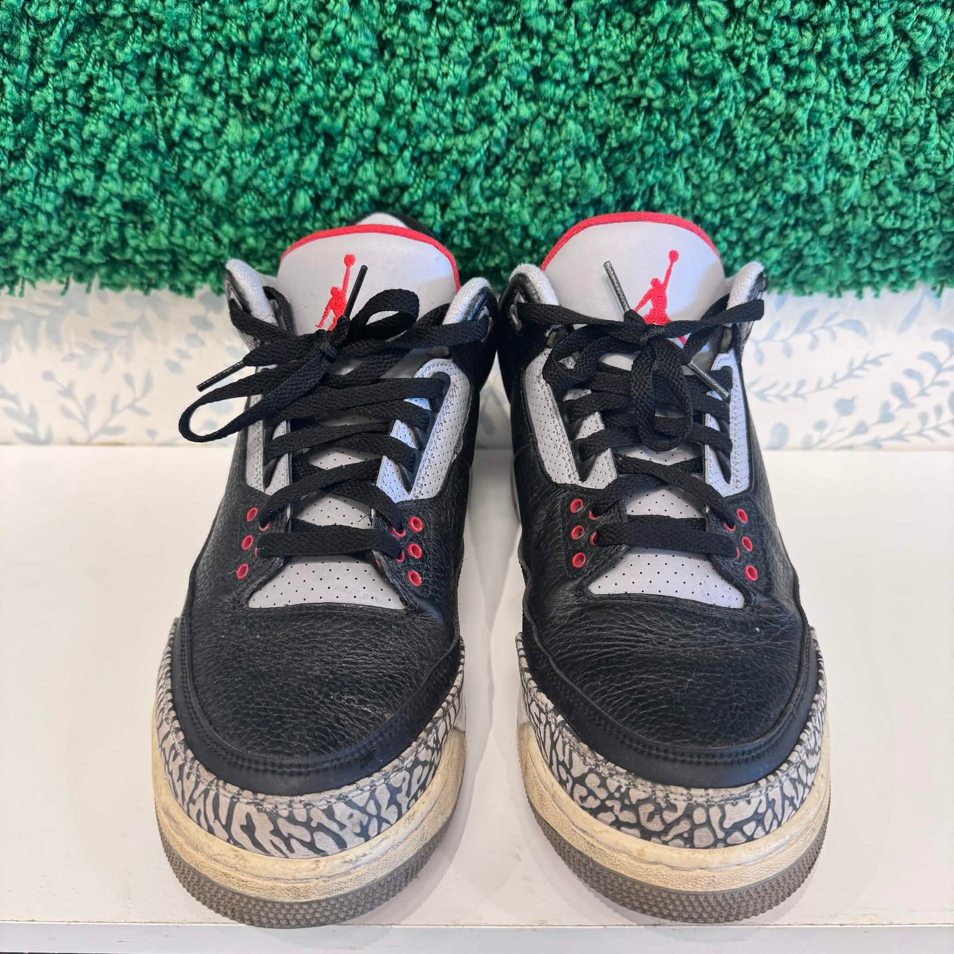 Jordan 3 Retro Black Cement (2018) (USED)