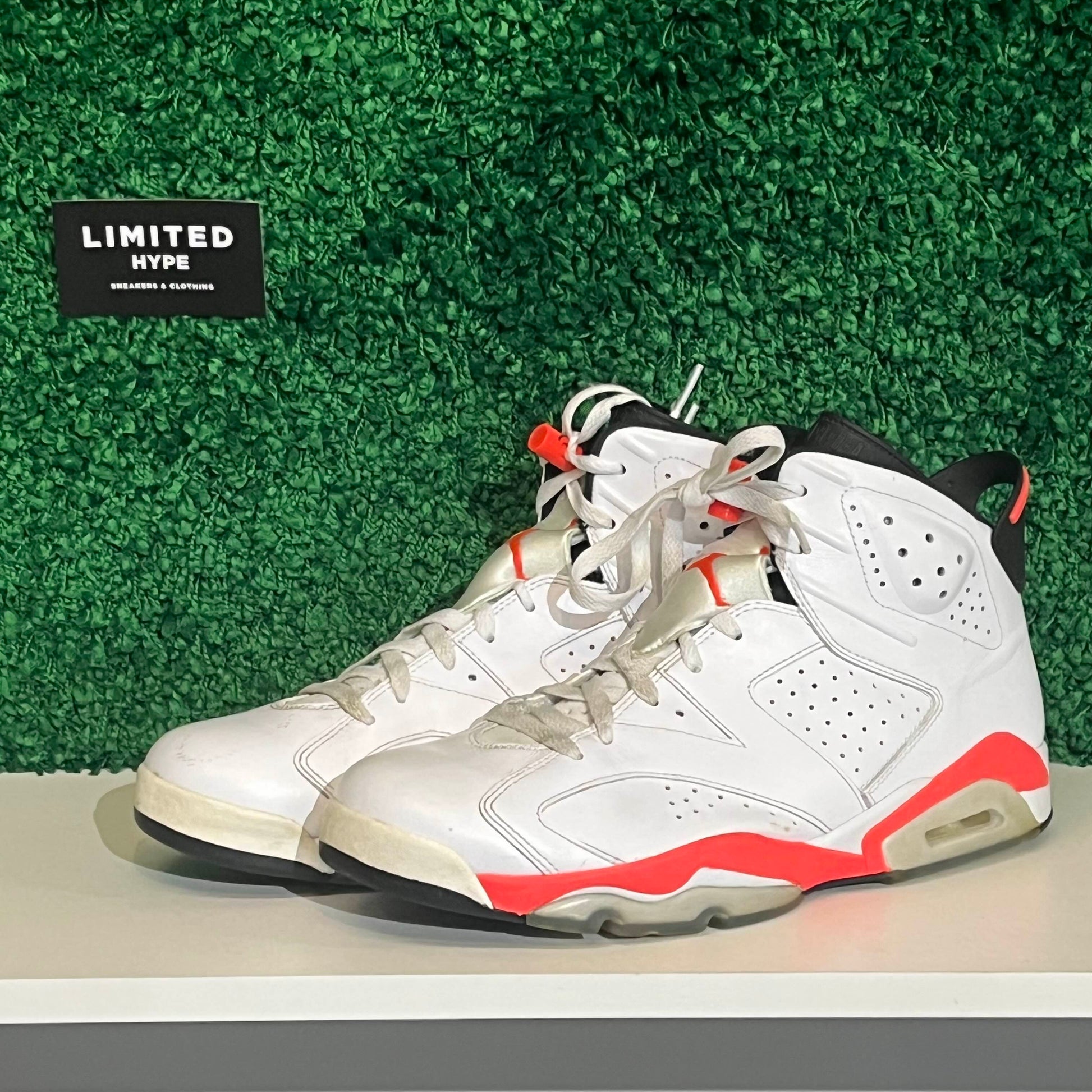 Jordan 6 Retro Infrared White (2014) (USED)