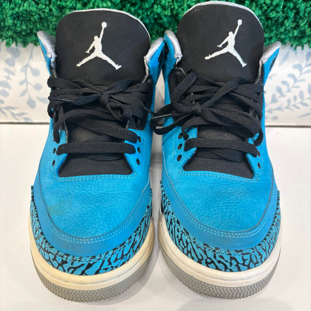 Jordan 3 Retro Powder Blue (USED)