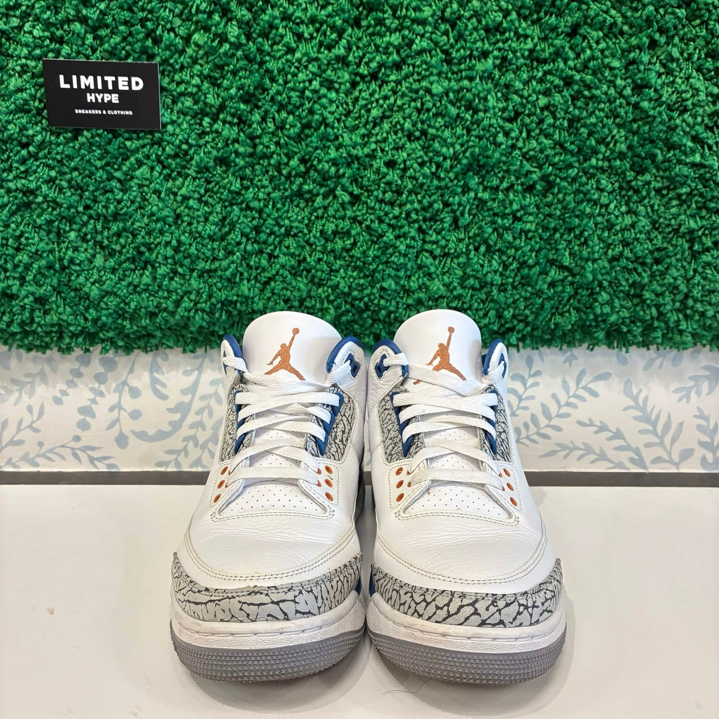 Jordan 3 Retro Wizards (USED, NO BOX)