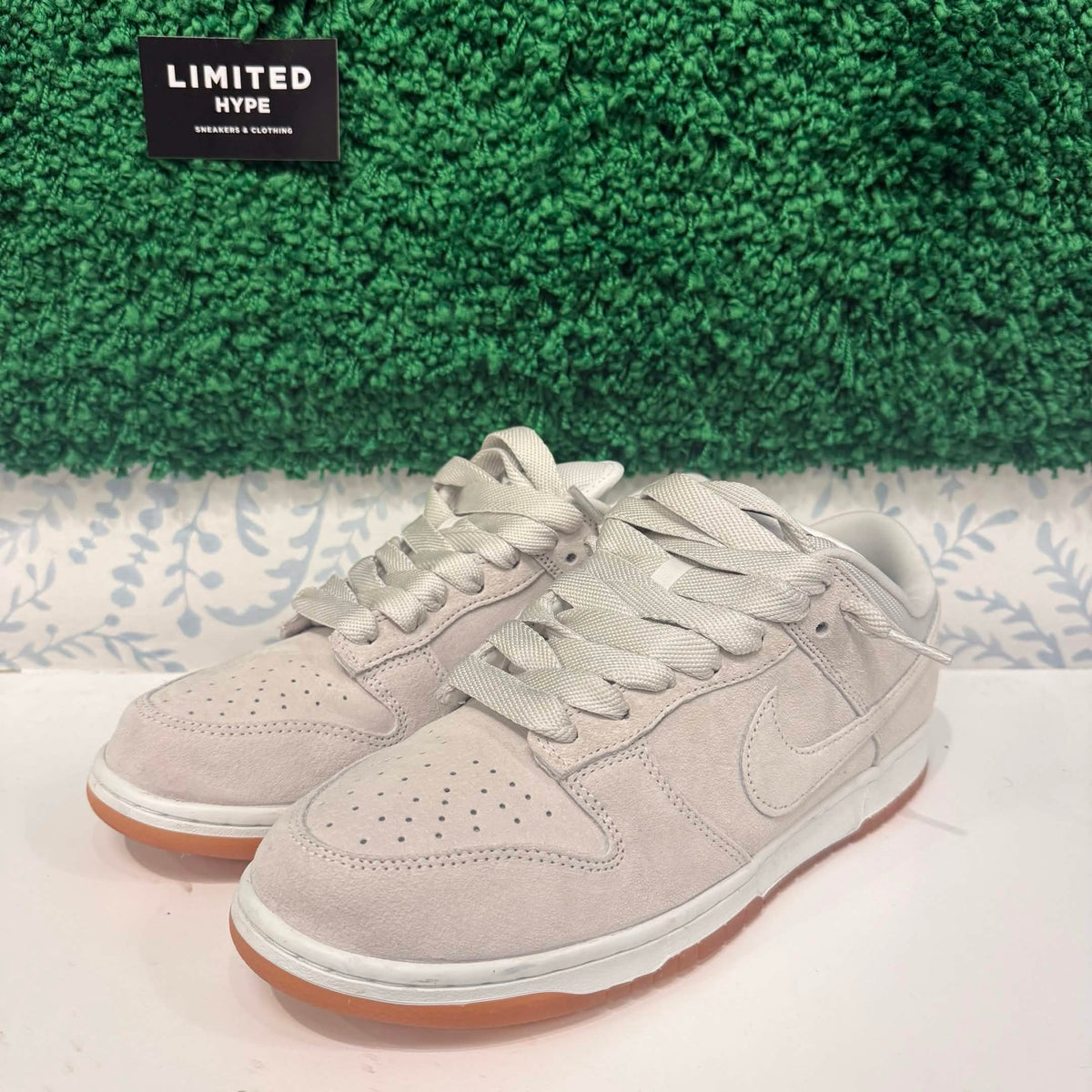 Nike SB Dunk Low Pro B Pale Ivory (USED) (WORN ONCE) (NO BOX)