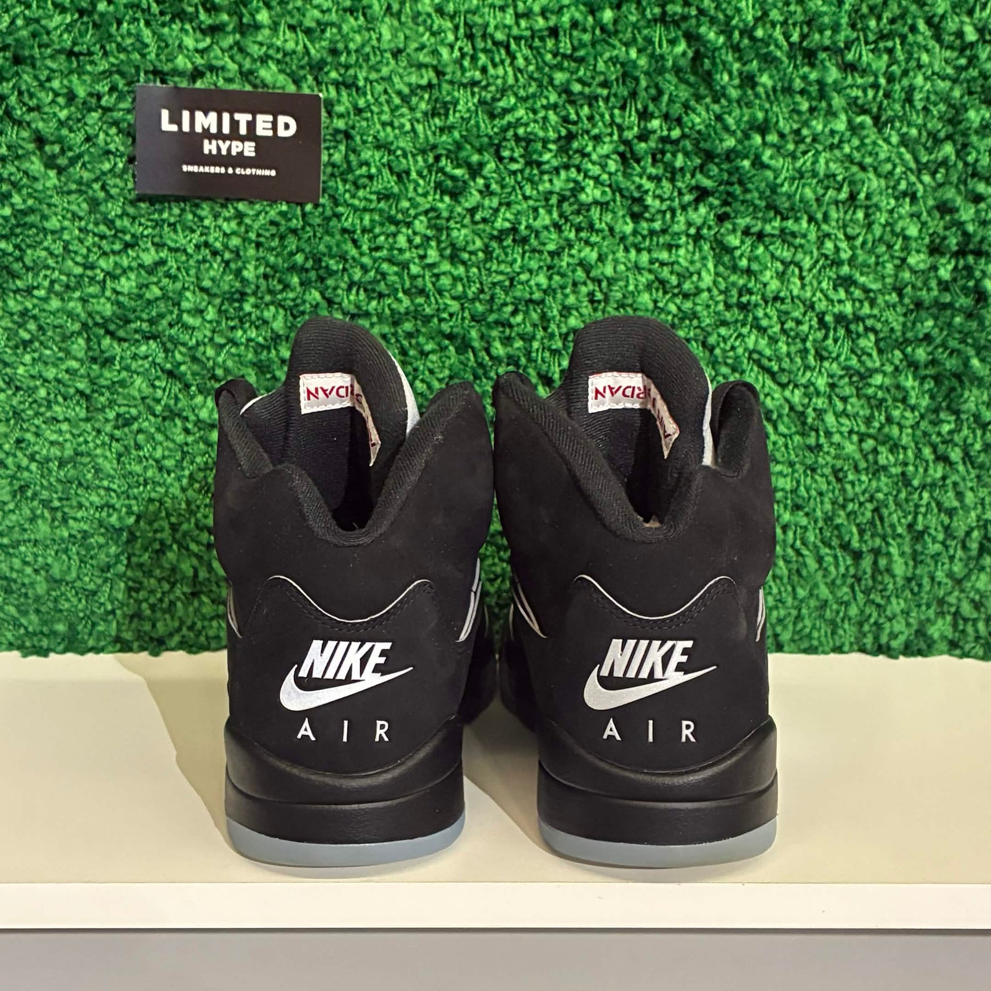 Jordan 5 Retro OG Black Metallic Reimagined (USED)