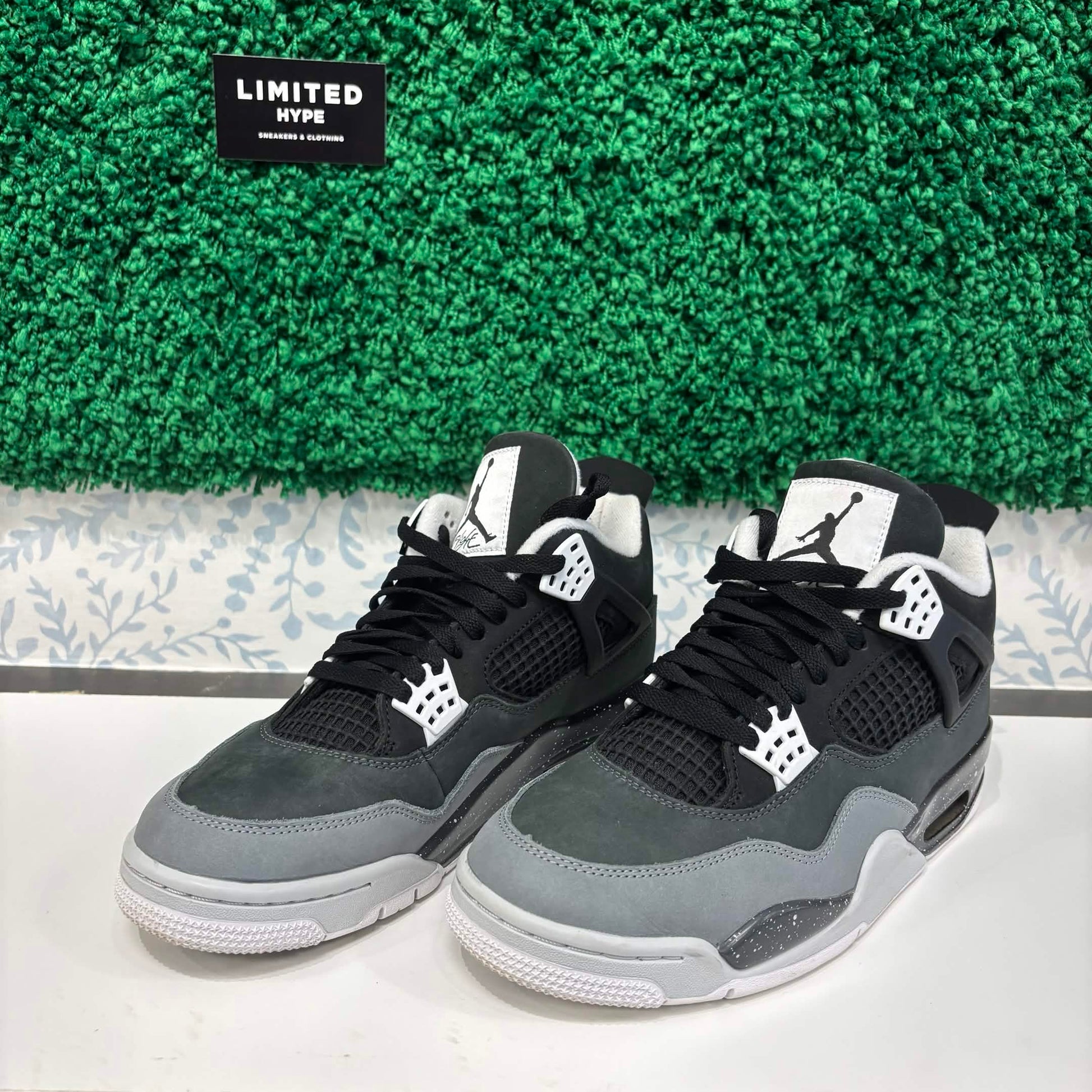 Jordan 4 Retro Fear (2024) (USED)