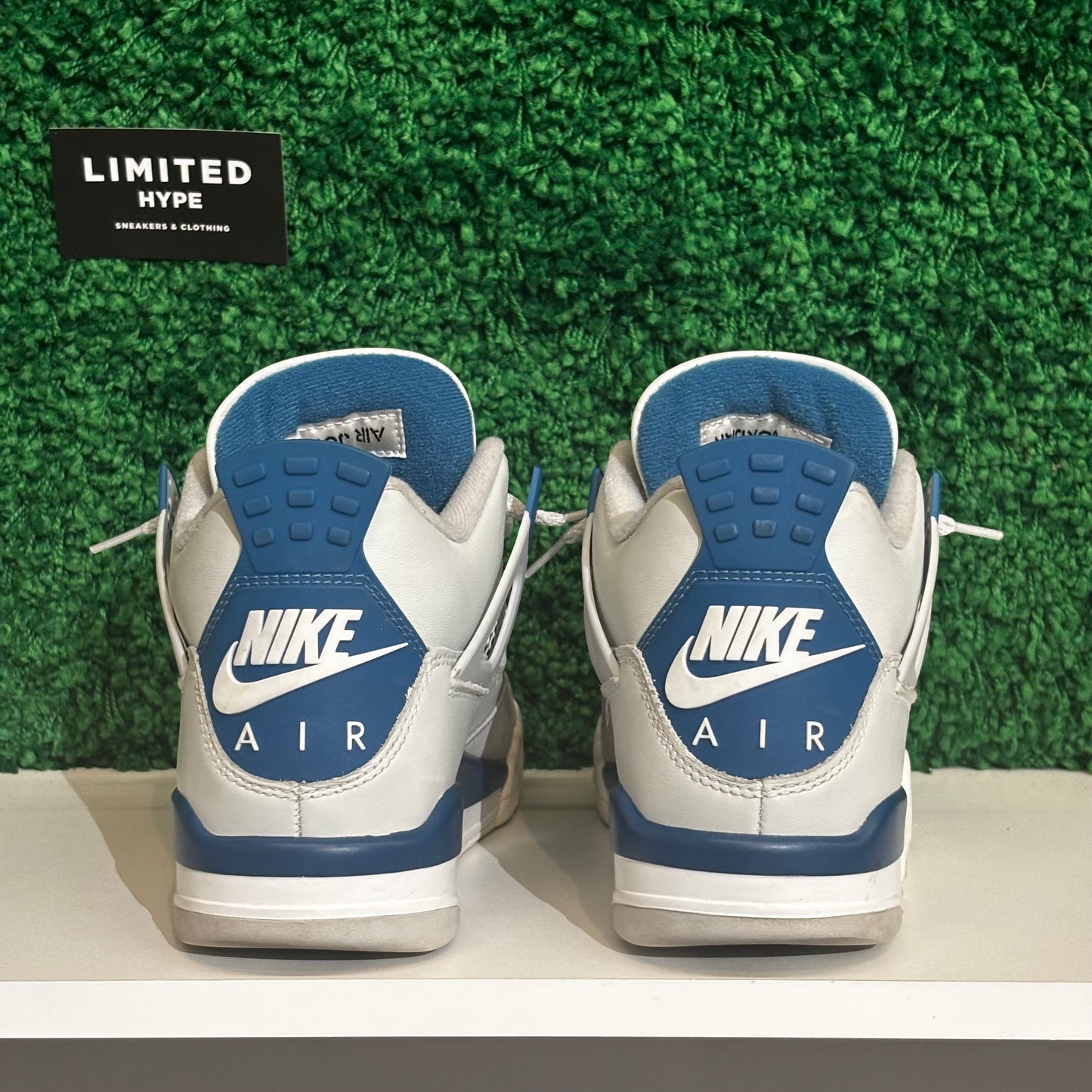Jordan 4 Retro Military Blue (USED)
