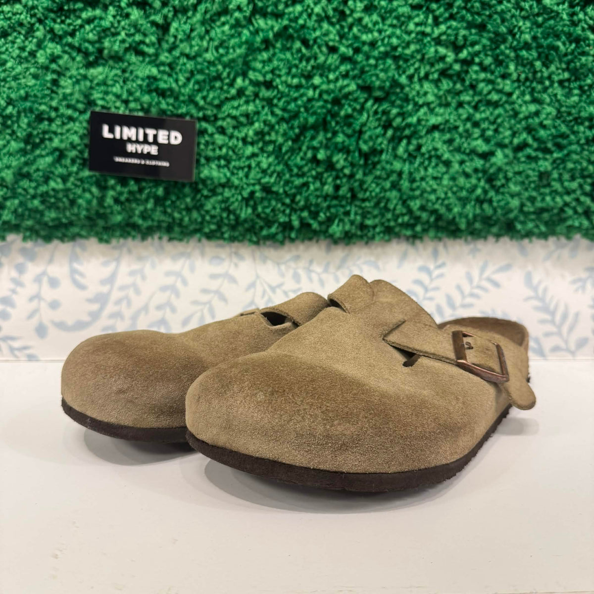 BIRKENSTOCK Clogs (USED) (NO BOX)