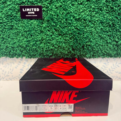 Jordan 1 High OG Electro Orange (GS) (USED)