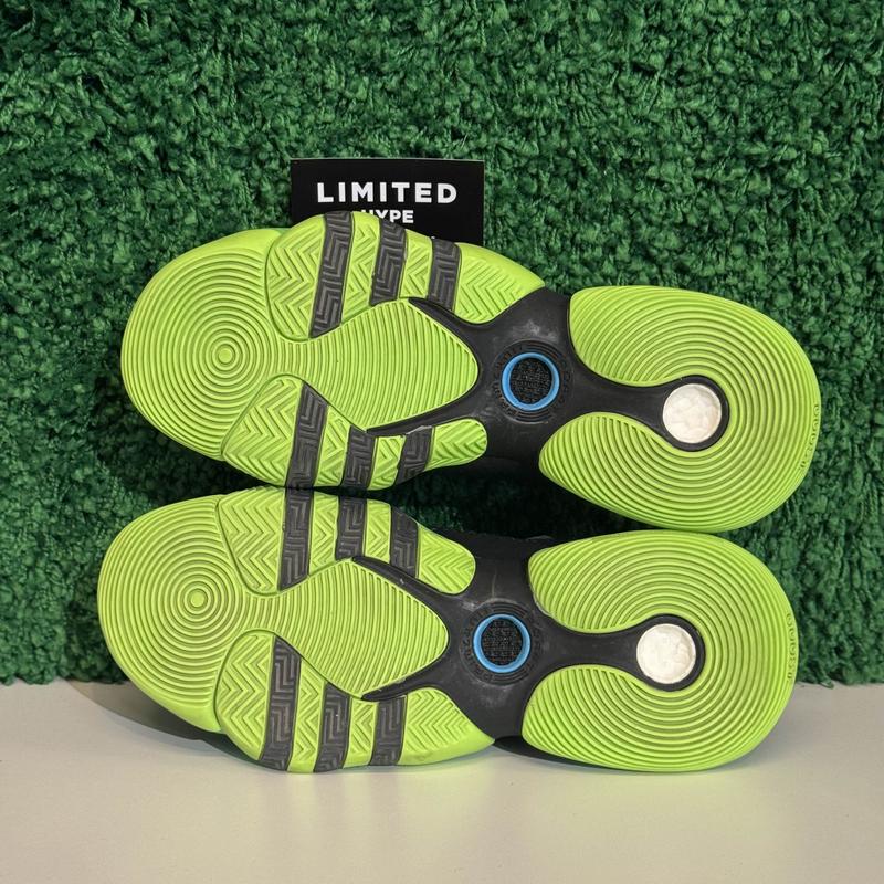 adidas Trae Young 2.0 Trae-tlien