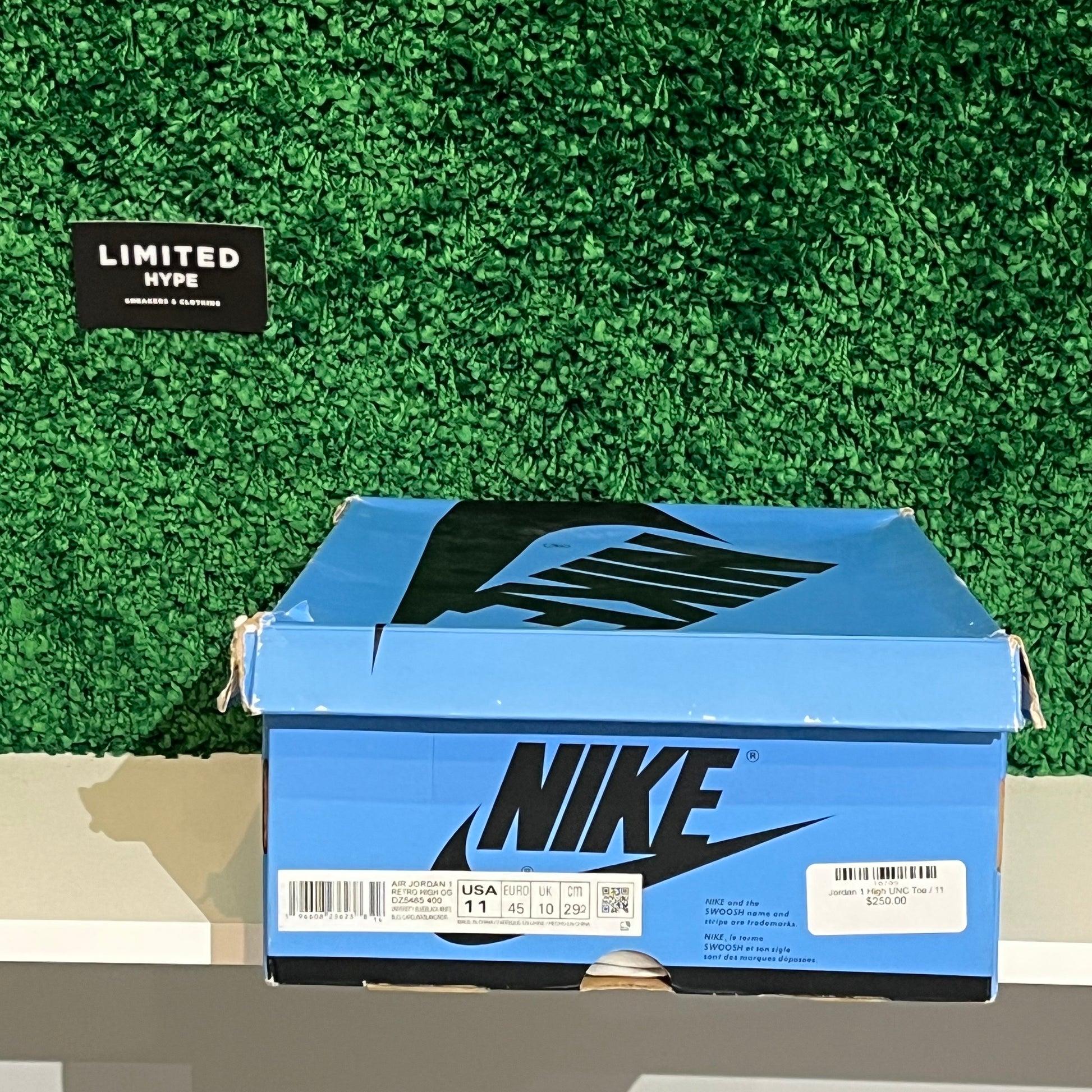 Jordan 1 Retro High OG UNC Toe (USED)