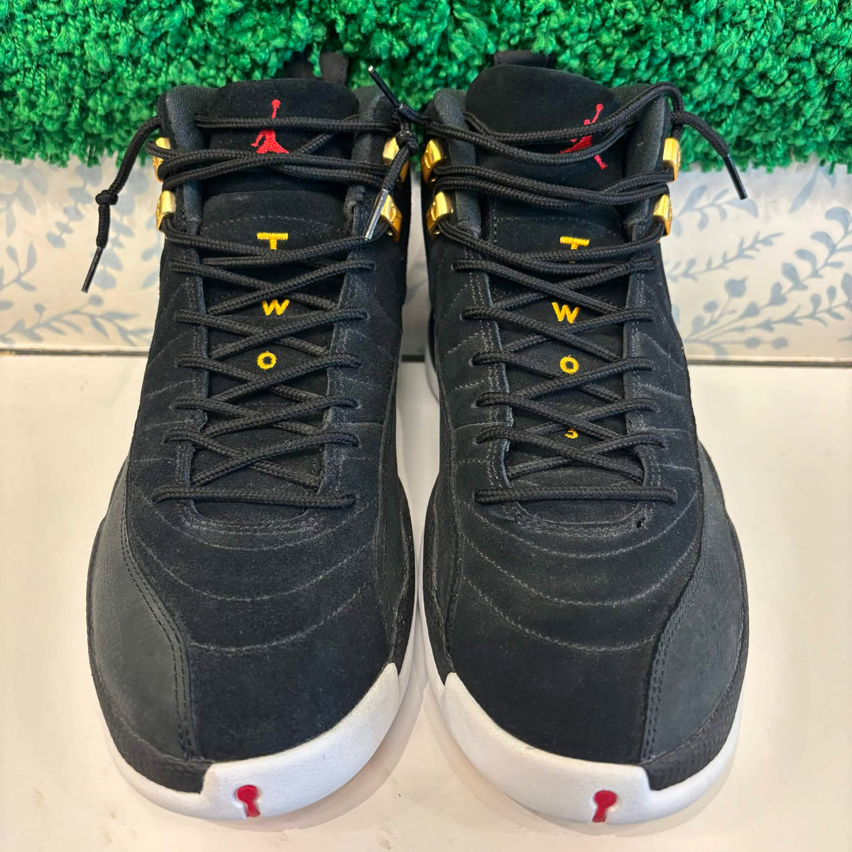 Jordan 12 Retro Reverse Taxi (USED, NO BOX)