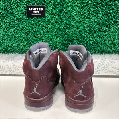 Jordan 5 Retro Burgundy (2023) (USED)
