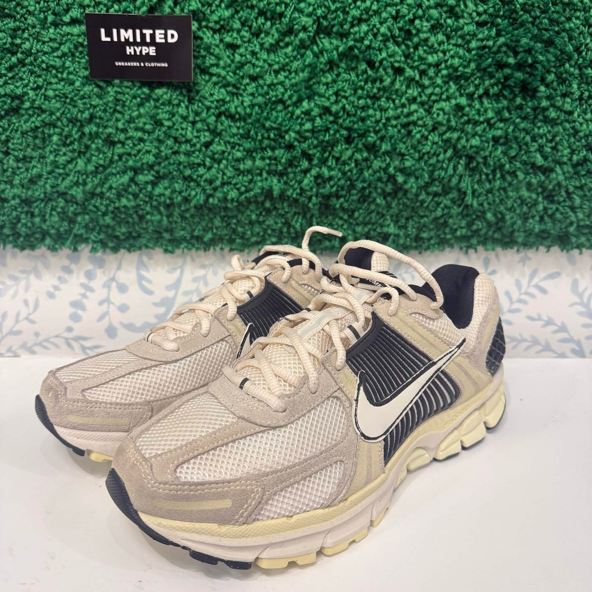 Nike Zoom Vomero 5 Alabaster Black (USED, NO BOX)