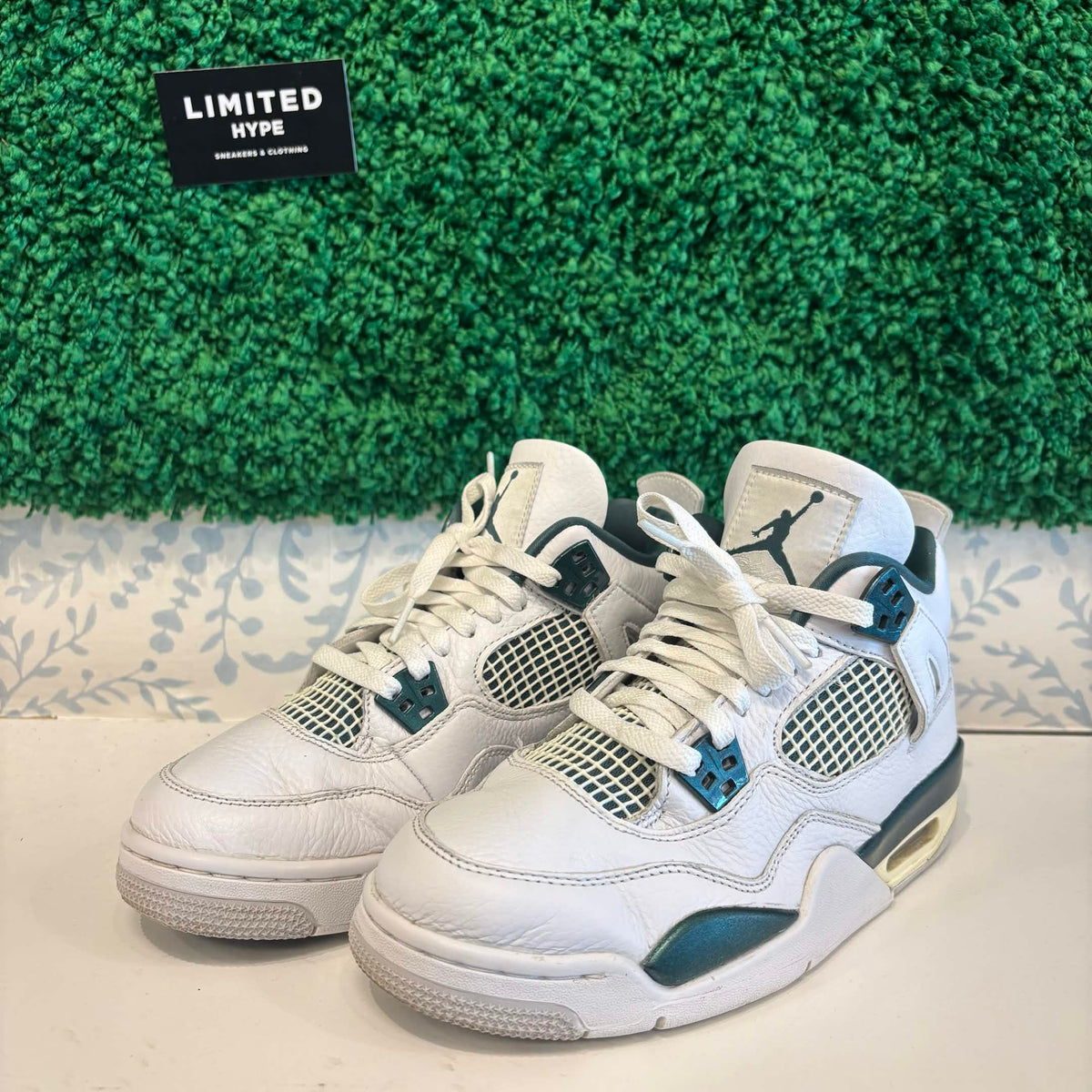 Jordan 4 Retro Oxidized Green (GS) (USED)