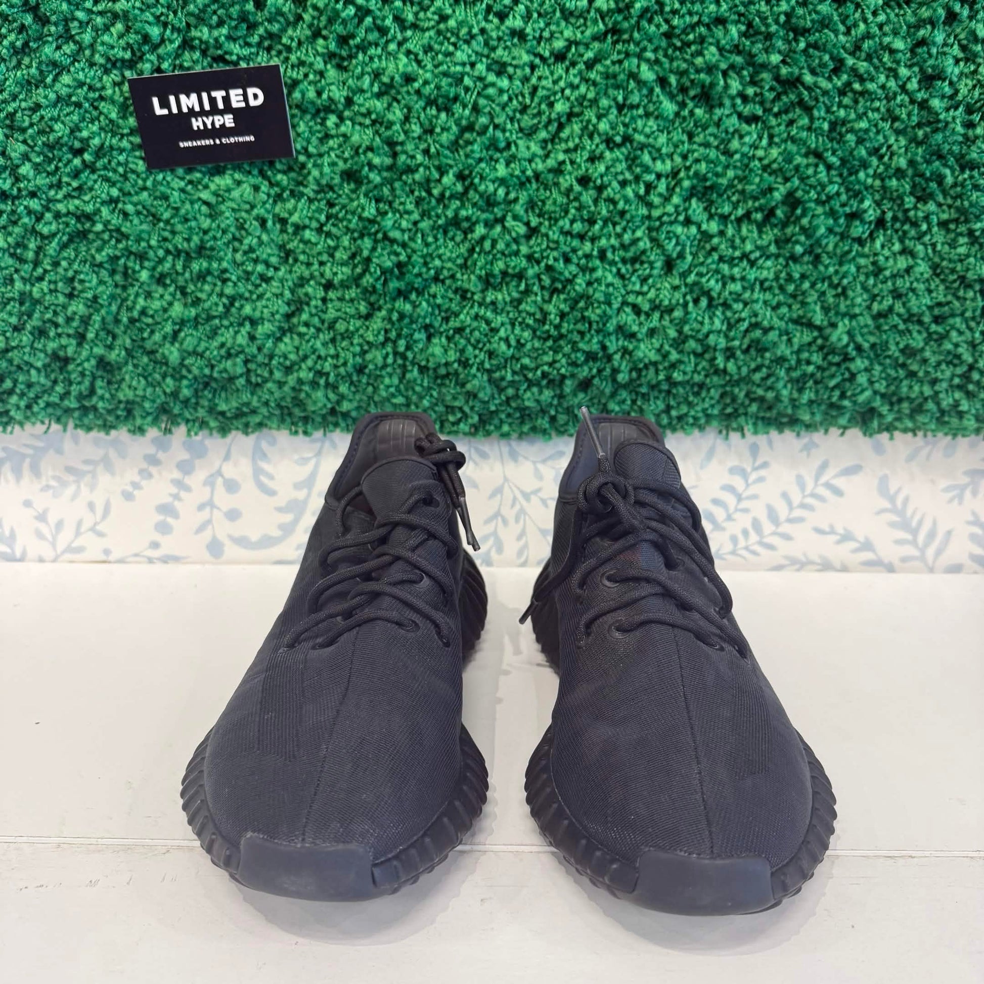adidas Yeezy Boost 350 V2 Mono Cinder (USED)