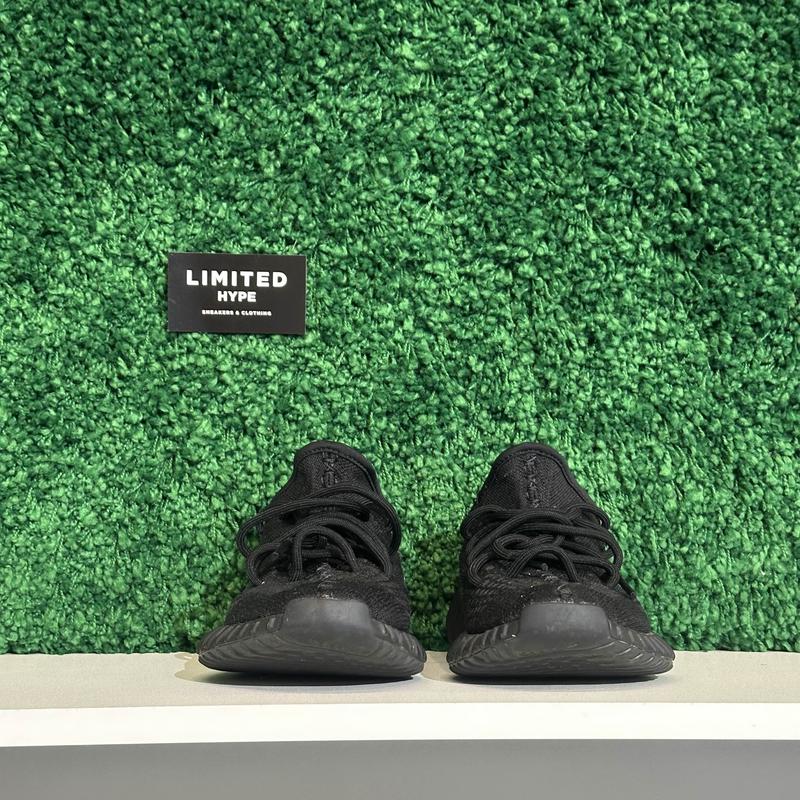 adidas Yeezy Boost 350 V2 Onyx