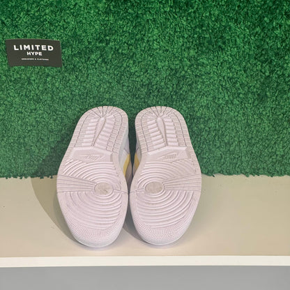 Jordan 1 Low Barely Grape (Women's) (USED) (NO BOX)