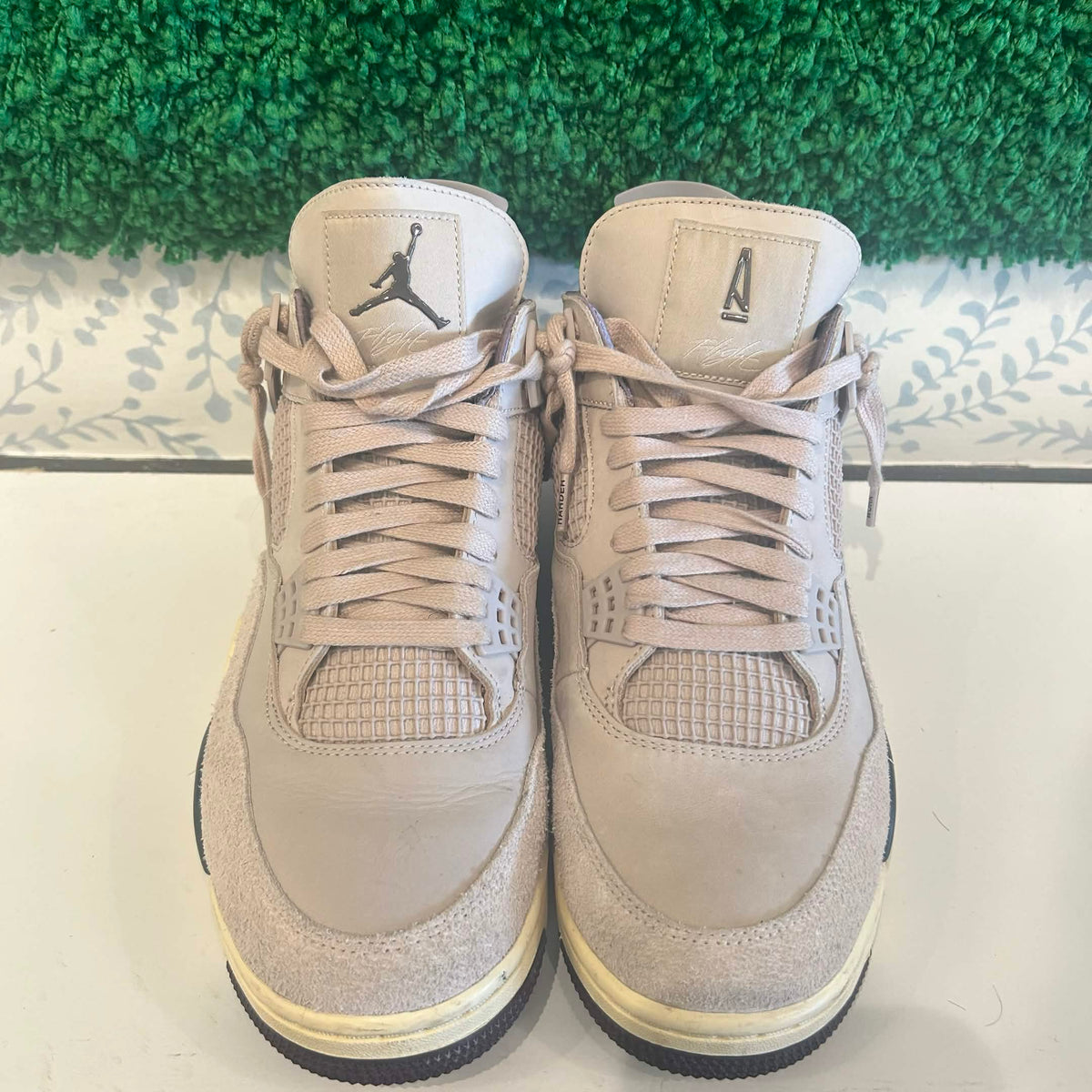 Jordan 4 Retro OG SP A Ma Maniére While You Were Sleeping (Women's) (USED)